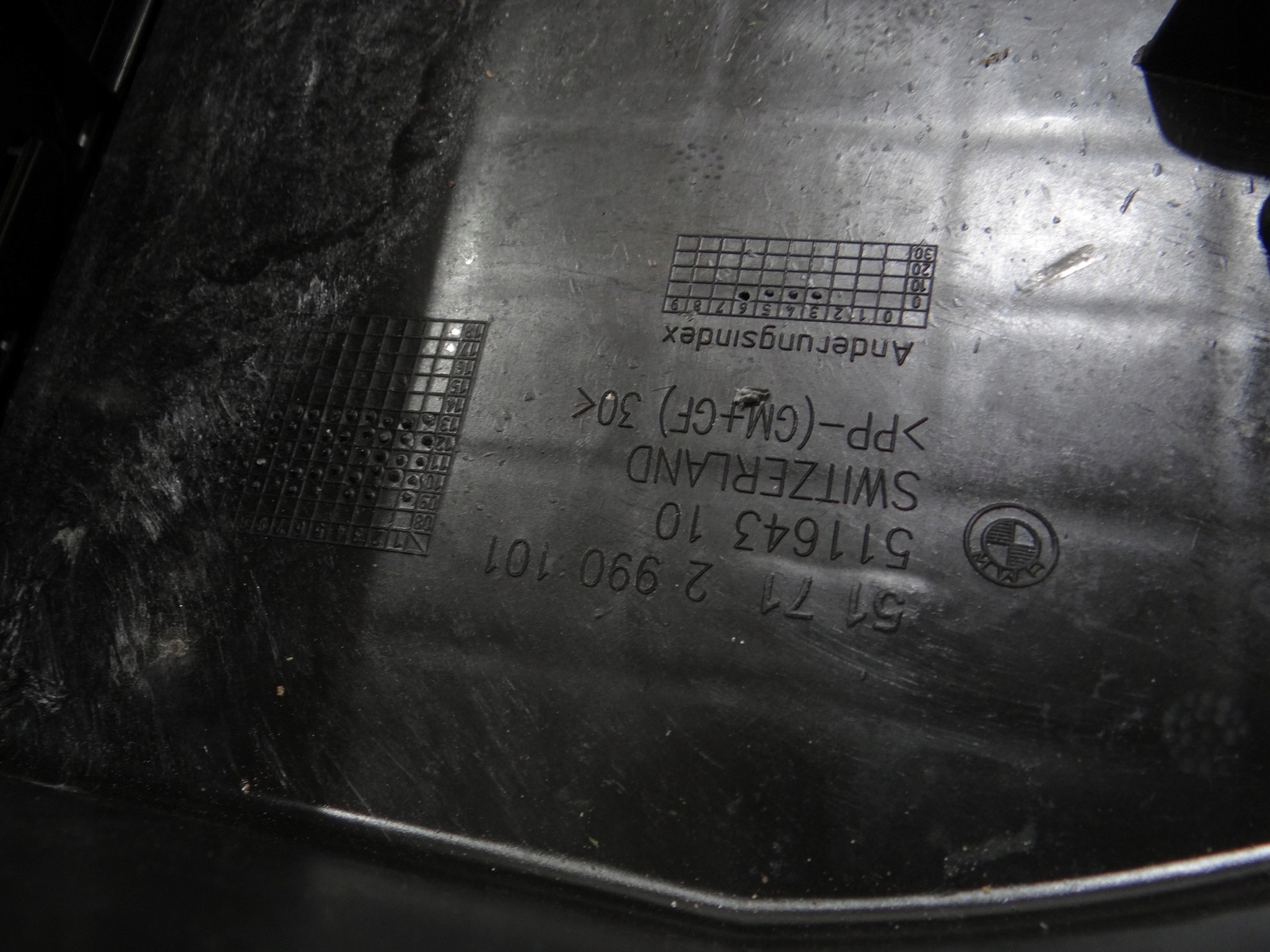 Insert de Suelo de Maletero BMW E84 X1 OEM 2990101 - Usado image 4