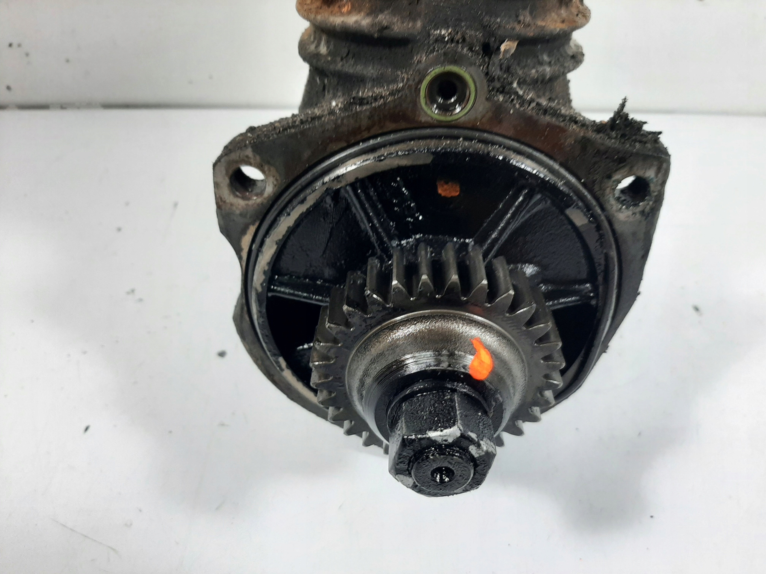 Compressor Knorr LP4851 OEM 5010339859 - Usado image 8