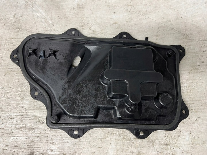Oven oikea etu Jaguar XE GX73-21122-A autoparts a1