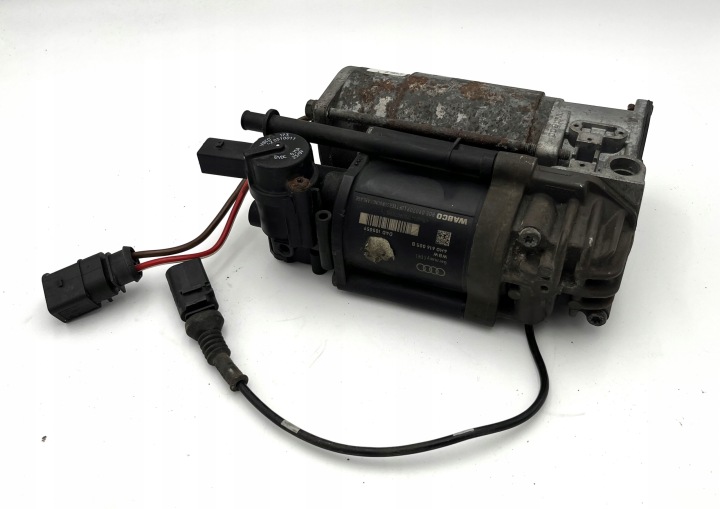 Audi A8 D4 -ilmajousituksen kompressori 4H0616005B