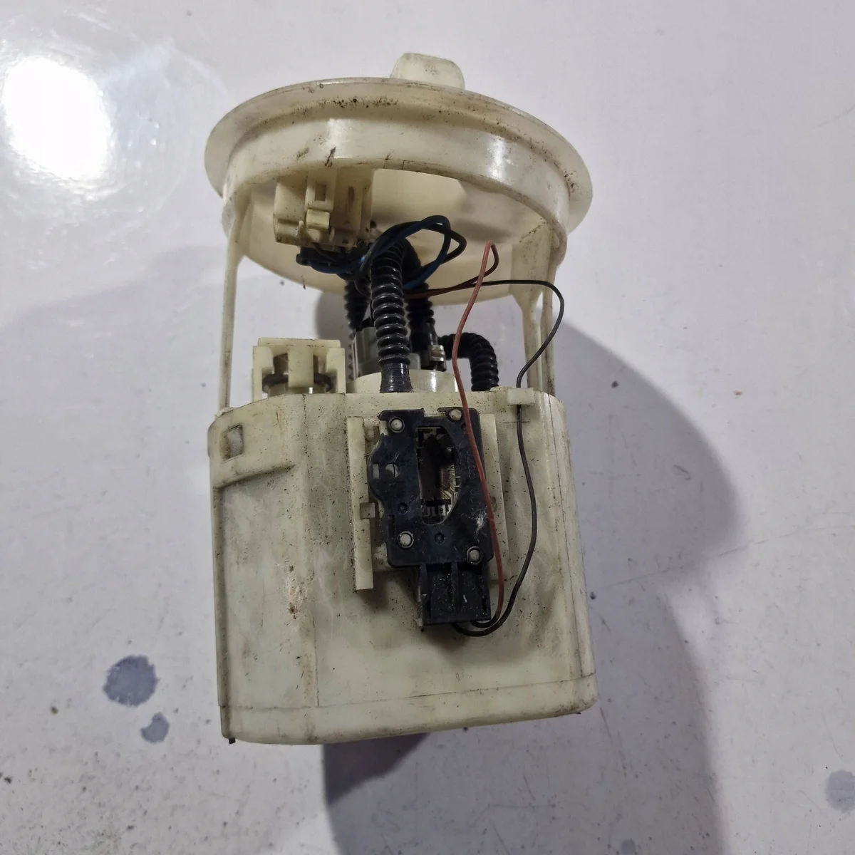 Mazda 6 GH Fuel Pump 101962-3200 image 3