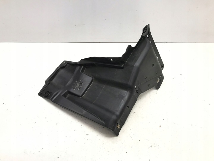 HONDA e:Ny1 e-Ny1 ENY1 2024 etuspoilerin oikea etuosa 74115-31A-H0