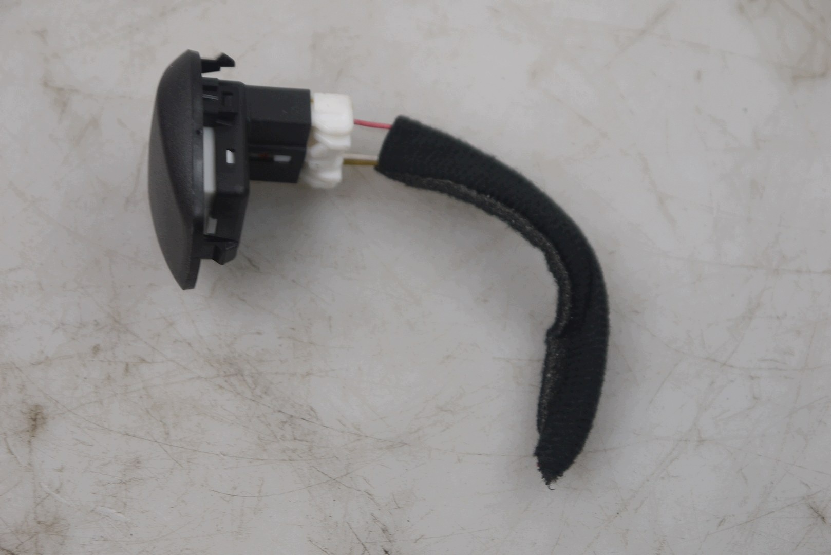 Sensor de Sol Hyundai Bayon 2025 OEM 97253-G3500 image 7
