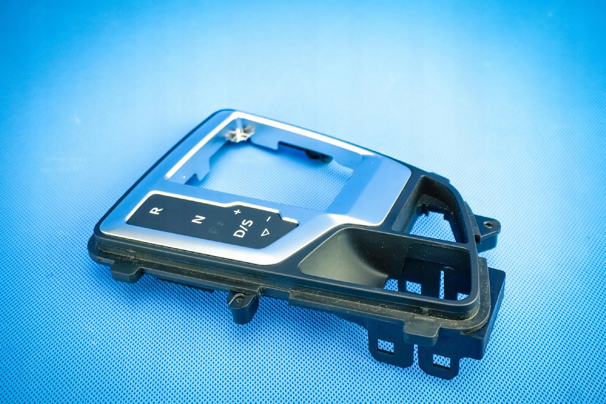 Cadre de levier de vitesse Audi Q7 OEM 4M1713111D image 4