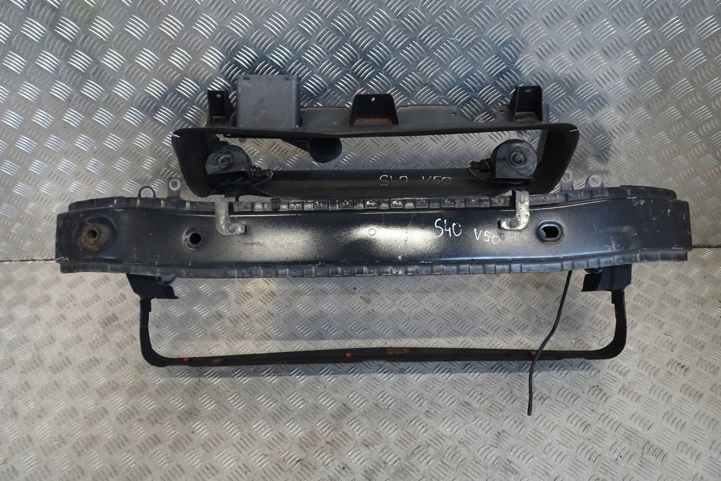 VOLVO S40 II V50 Front Reinforcement Beam 03- image 2