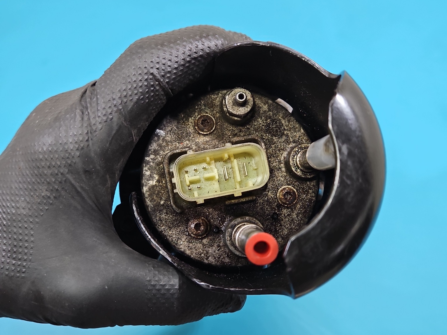 Brandstofffilter behuizing OEM 52027036 Fiat Doblo II image 3