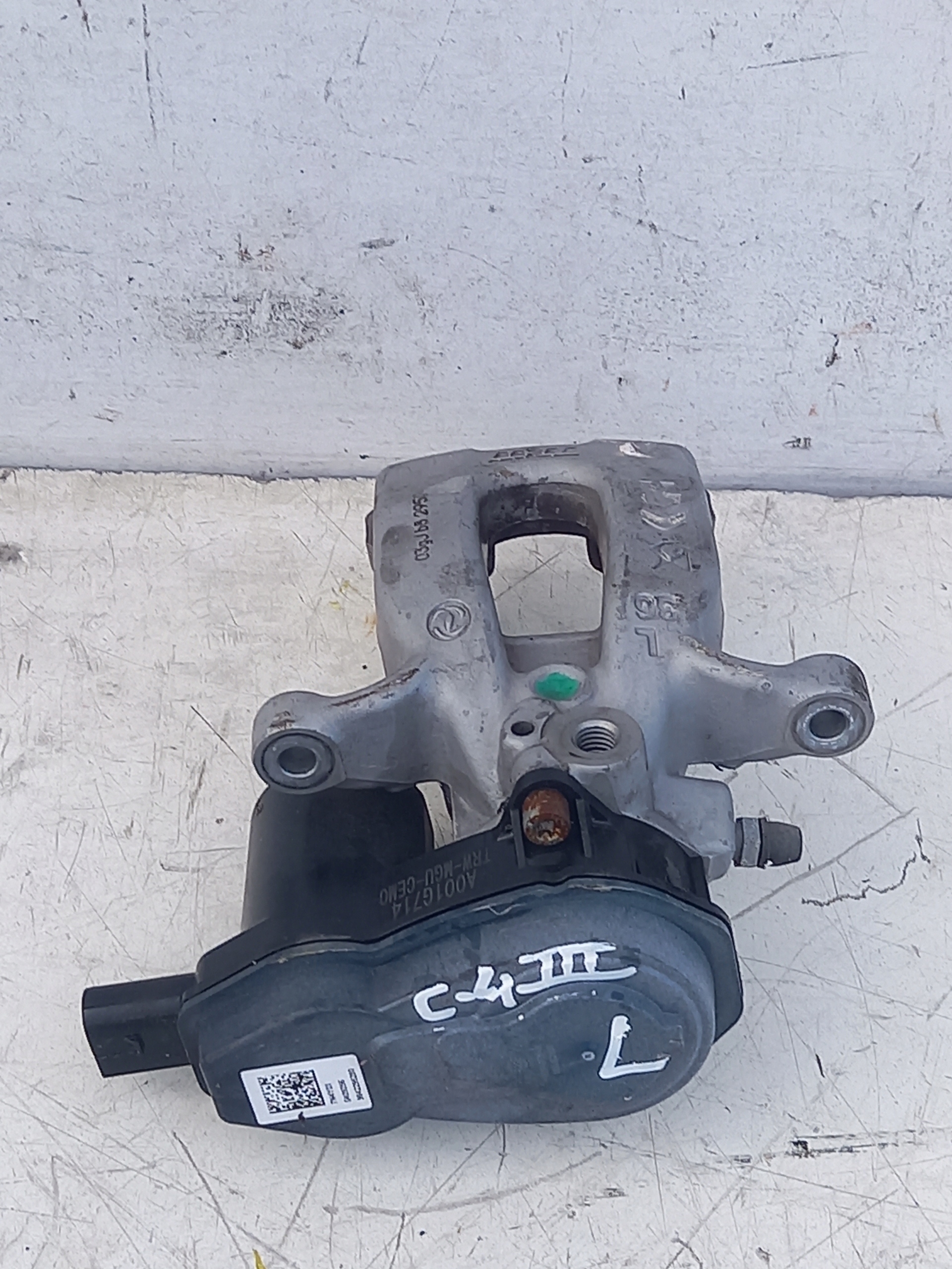 Pinça de freio traseira esquerda Citroen C4 III 9842295280 image 2