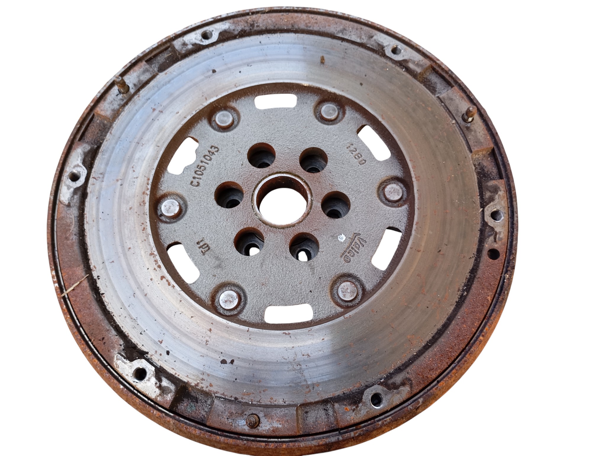 Kytkinlevy ja vauhtipyörä Citroen Peugeot 1.2 THP OE 9813701180