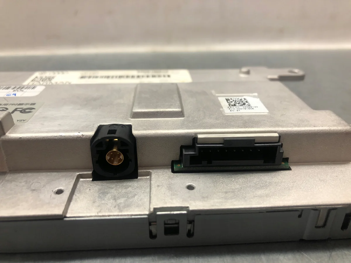 Écran LCD Audi A4 A5 B8 8T 8R0919604A image 4