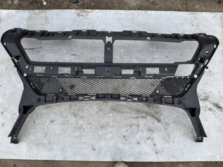 Mercedes ML W166 Etupuskurin vahvike A1668851465 1 autoparts a1