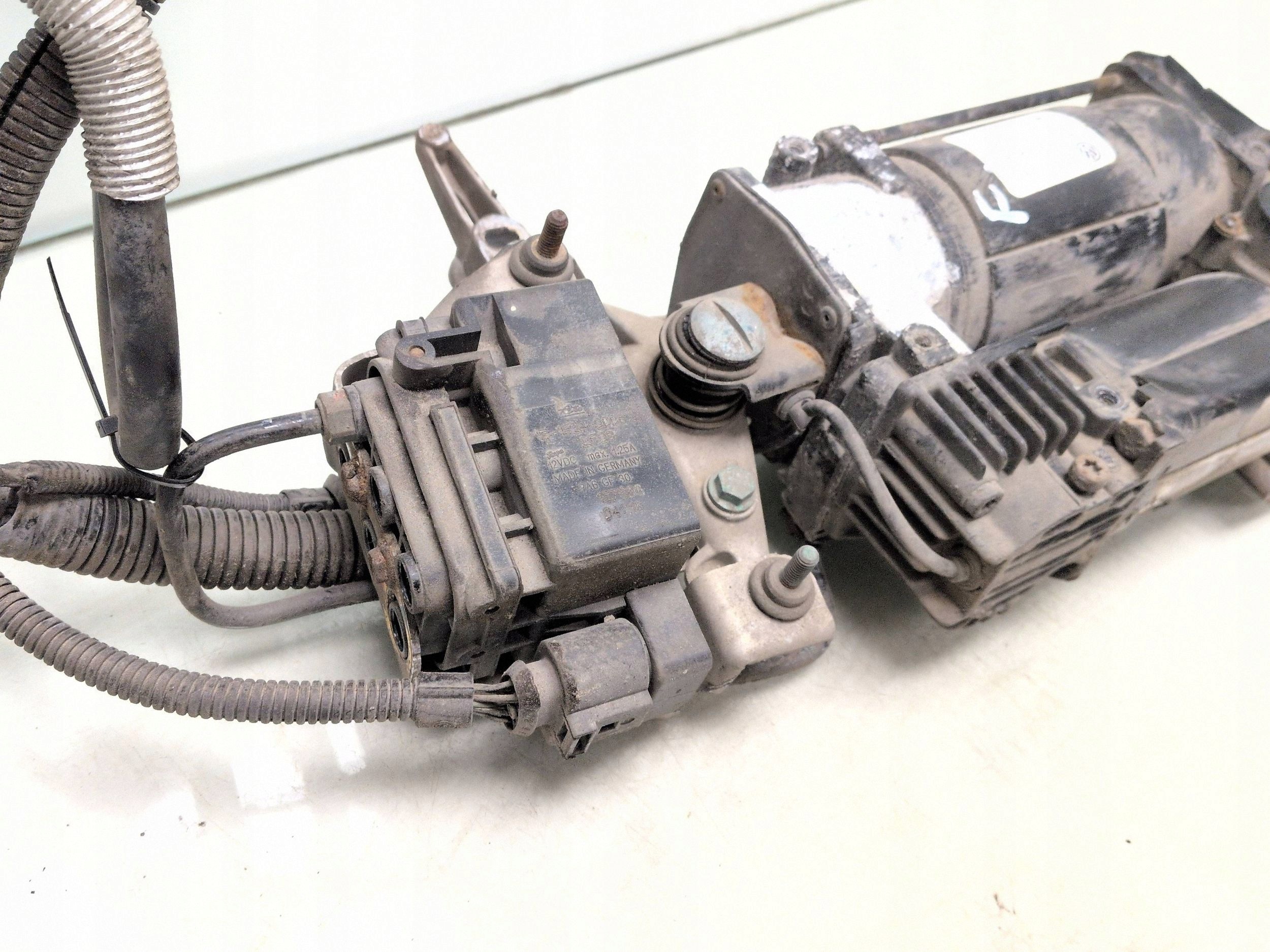 Compressor suspensão ar Volkswagen OE 7L0616006D image 3
