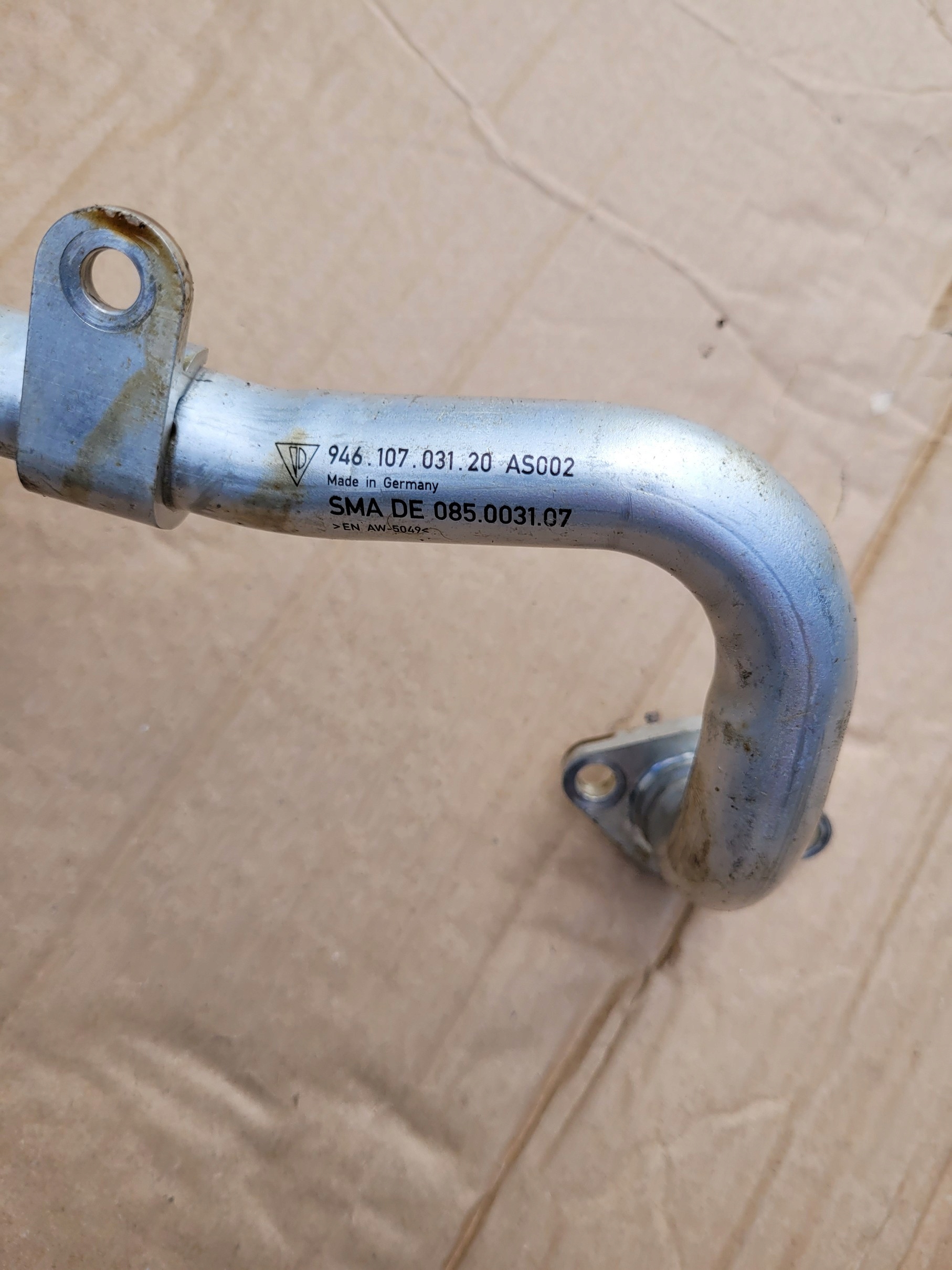 Peça motor Porsche OEM 94610703120 - Usado image 3