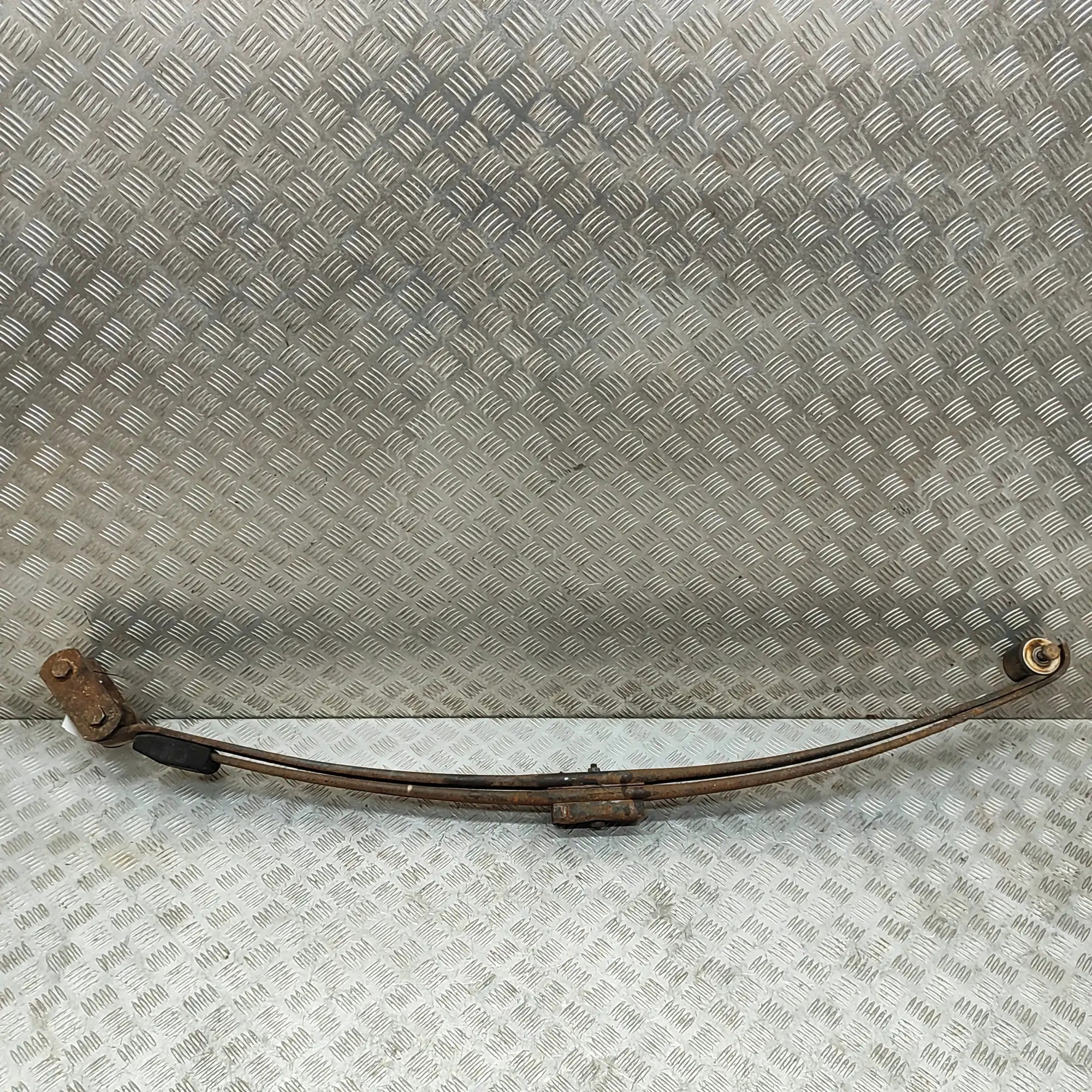 Muelle trasero Iveco Daily OEM 504119154 - Usado image 4