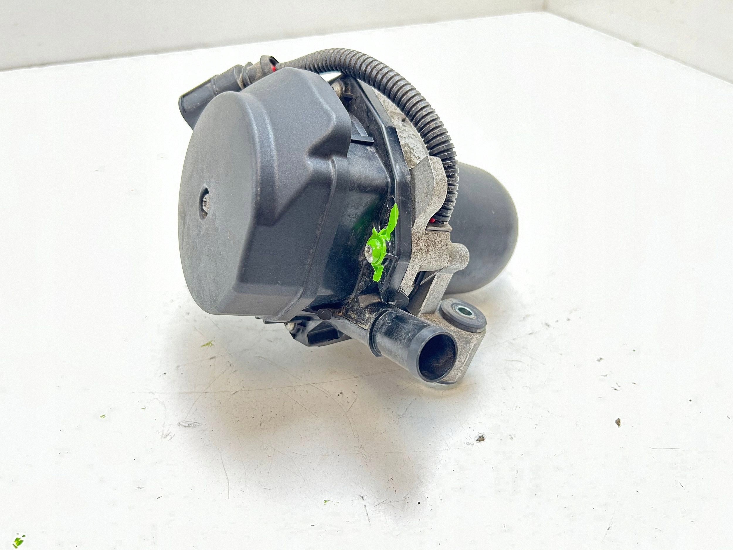 Porsche ilmapumppu OEM 9A160510400 Cayman 987 2.9:lle image 2