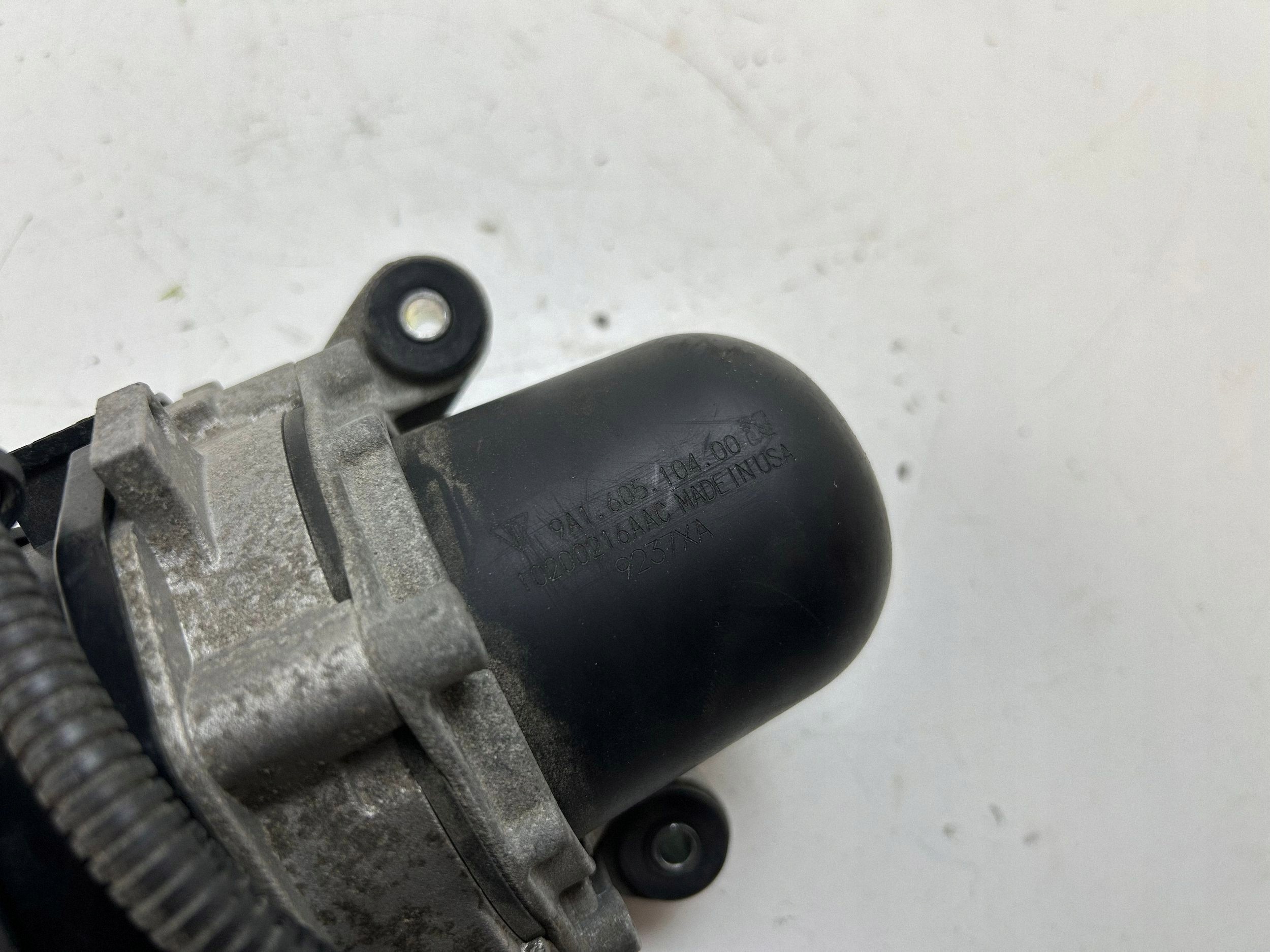 Porsche ilmapumppu OEM 9A160510400 Cayman 987 2.9:lle