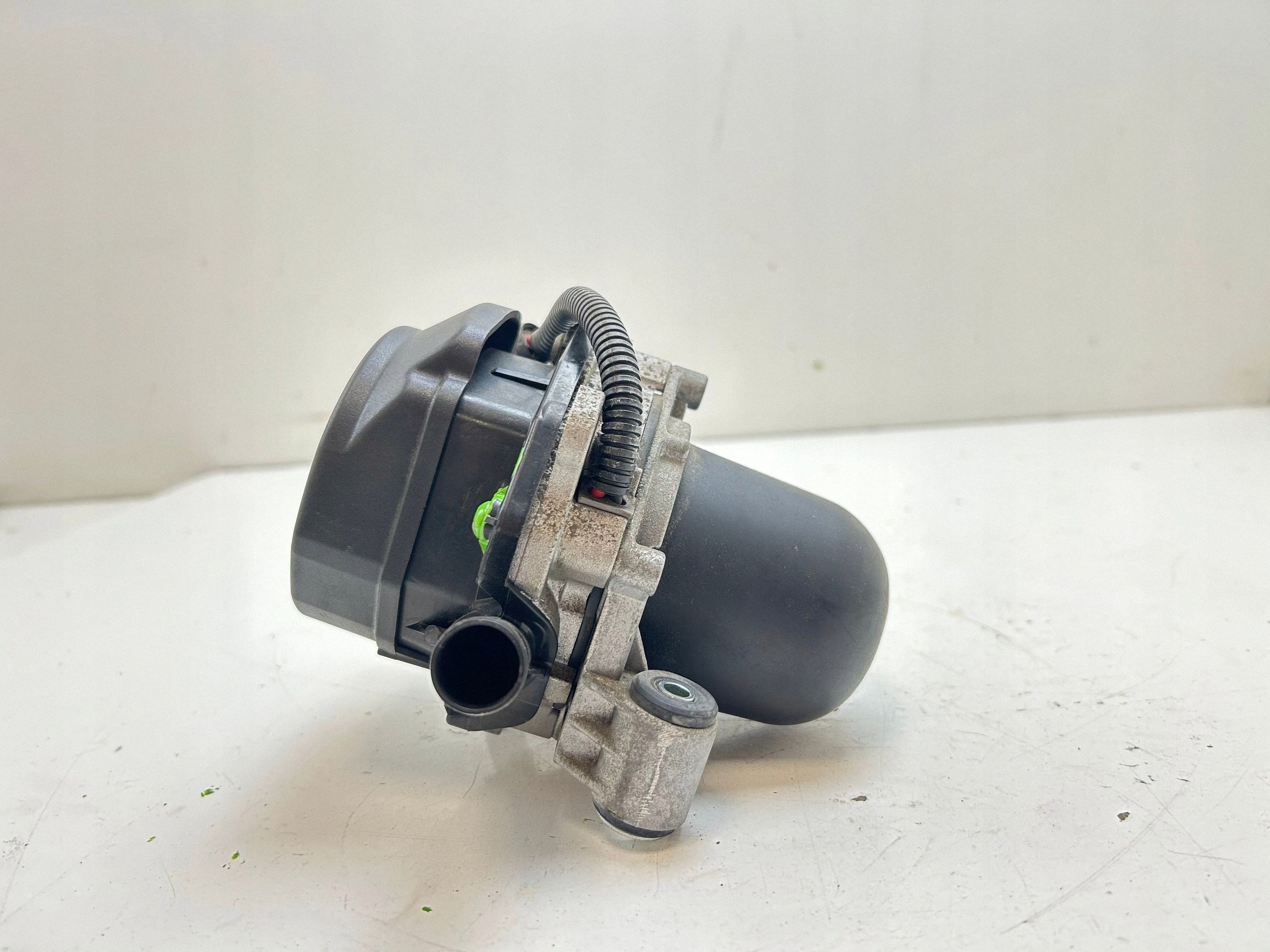 Porsche ilmapumppu OEM 9A160510400 Cayman 987 2.9:lle image 3