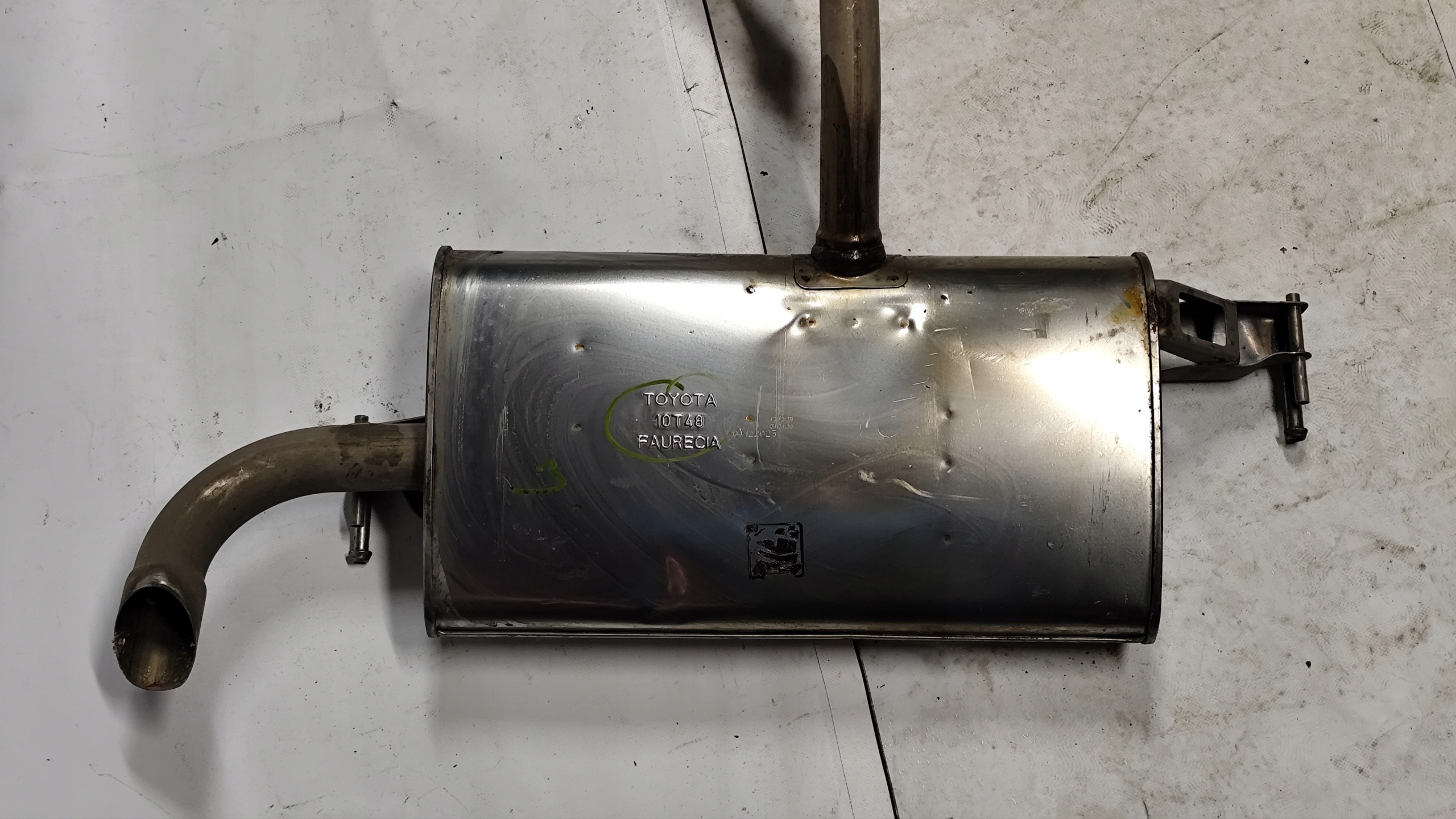 Toyota Corolla E21 Kombi Exhaust Muffler Used