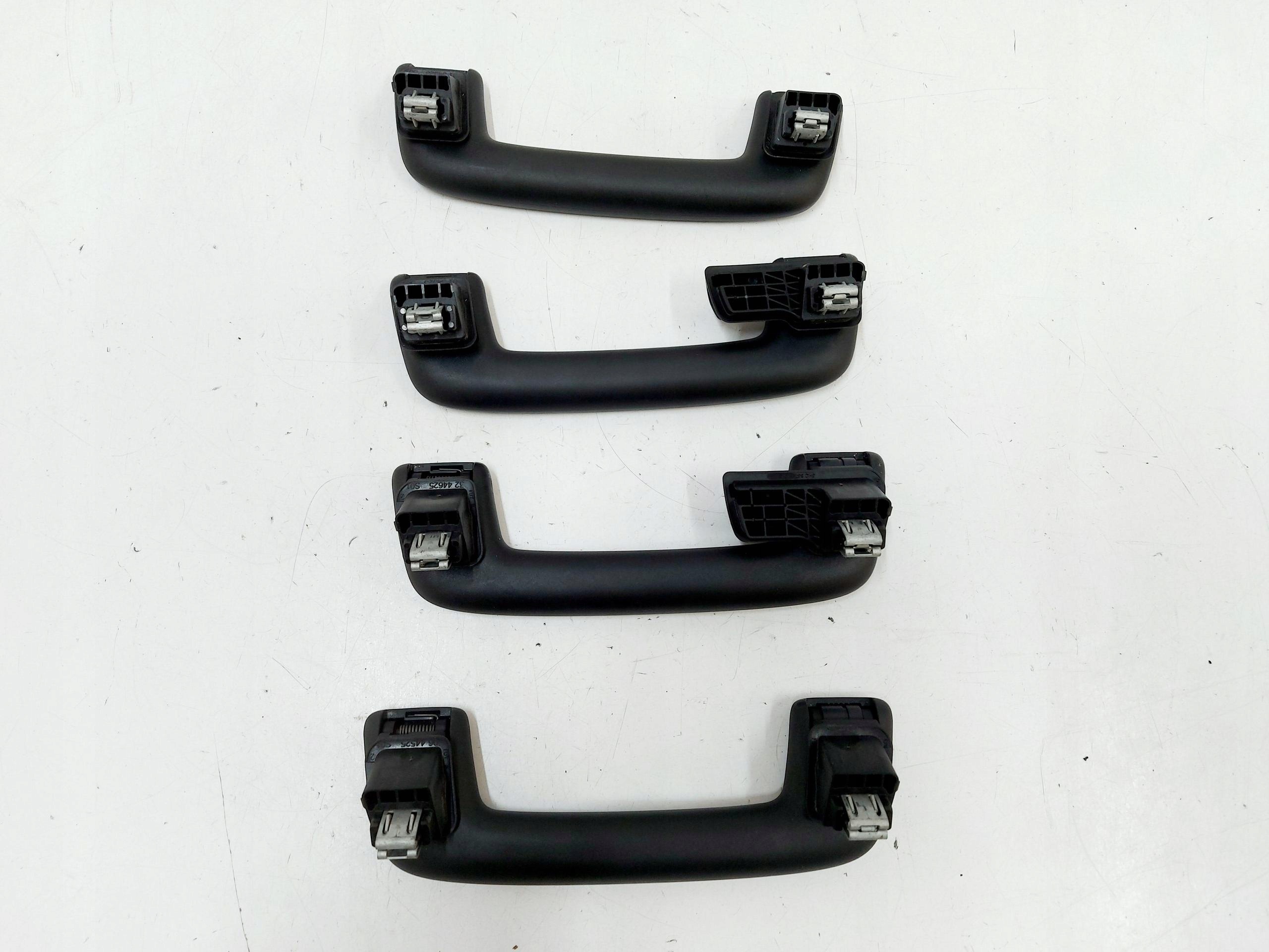 Skoda Superb IV Dachgriffe OEM 5H0857643C image 3