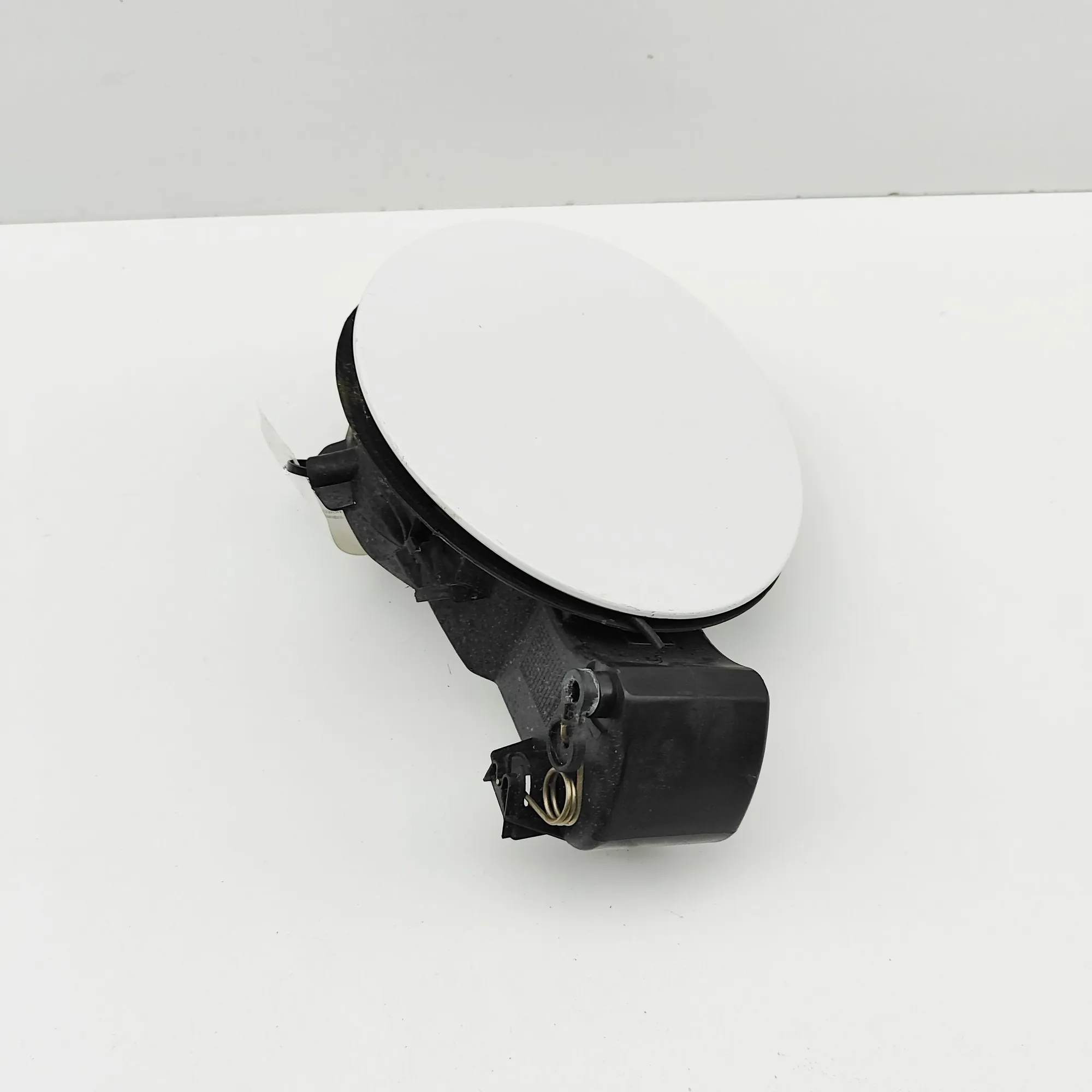 Polttoainesäiliön kansi OEM HY3227936BA Land Rover L462