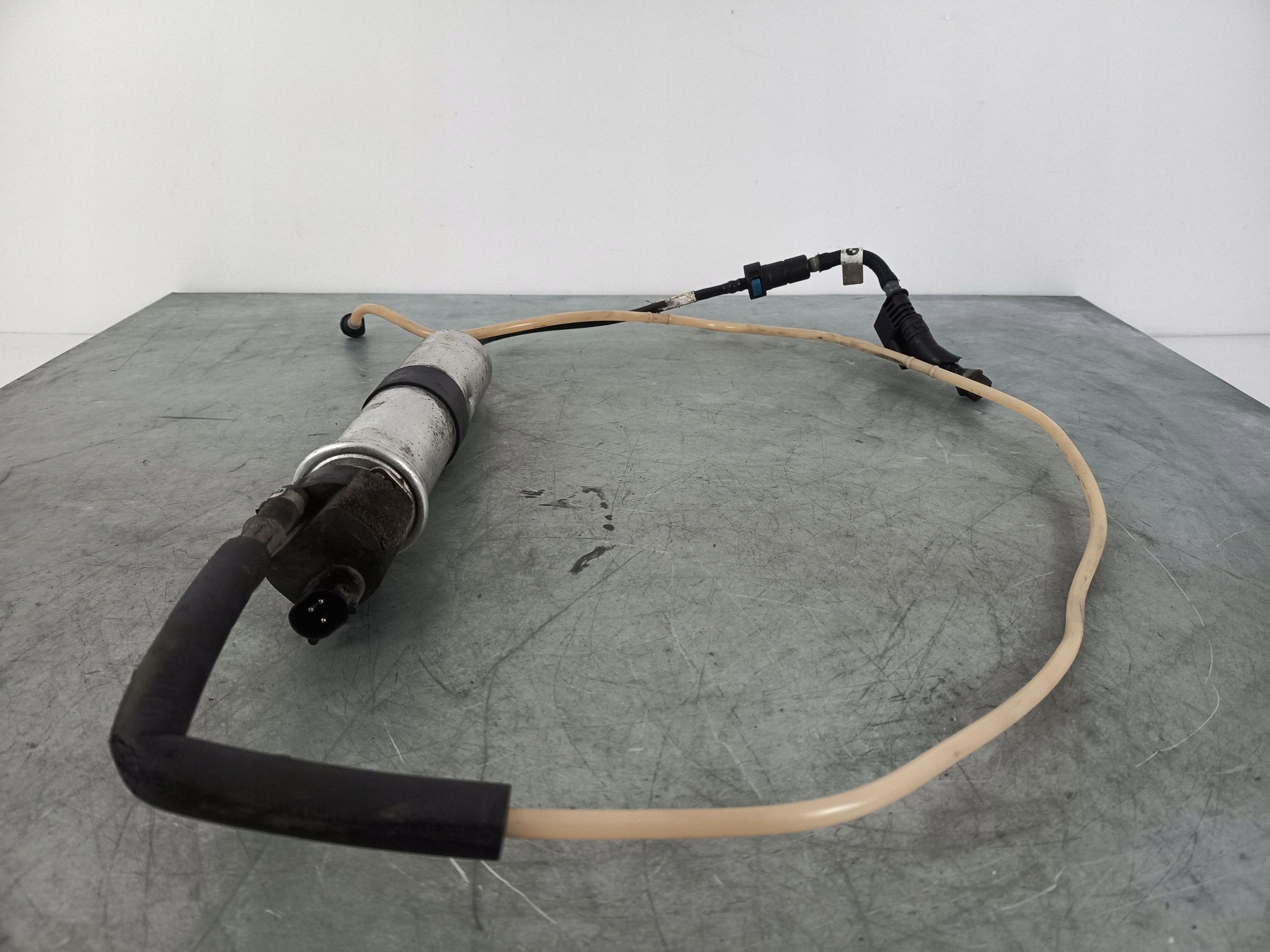 Bränslefiltervärmare OEM 8508766 för BMW 3 Coupé E92 image 2