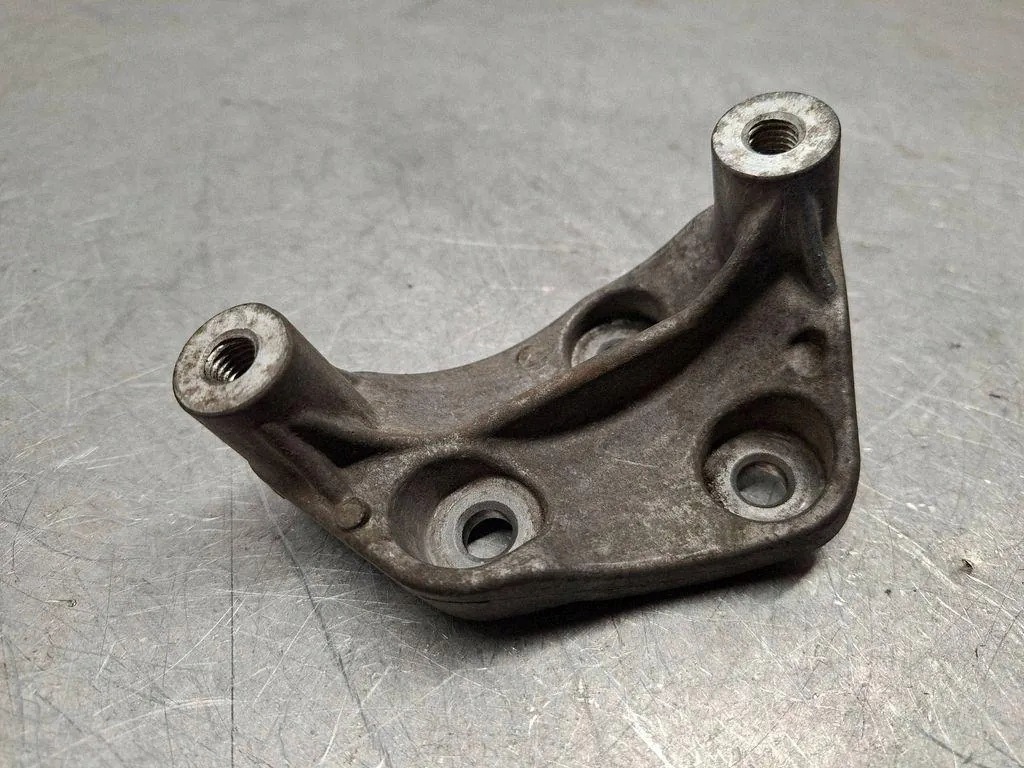 BMW 8519508 Half Shaft Bracket - Used OE Part image 2