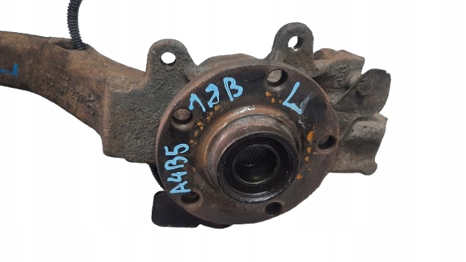 AUDI A4 B5 1.8 20V snodo mozzo sinistro anteriore