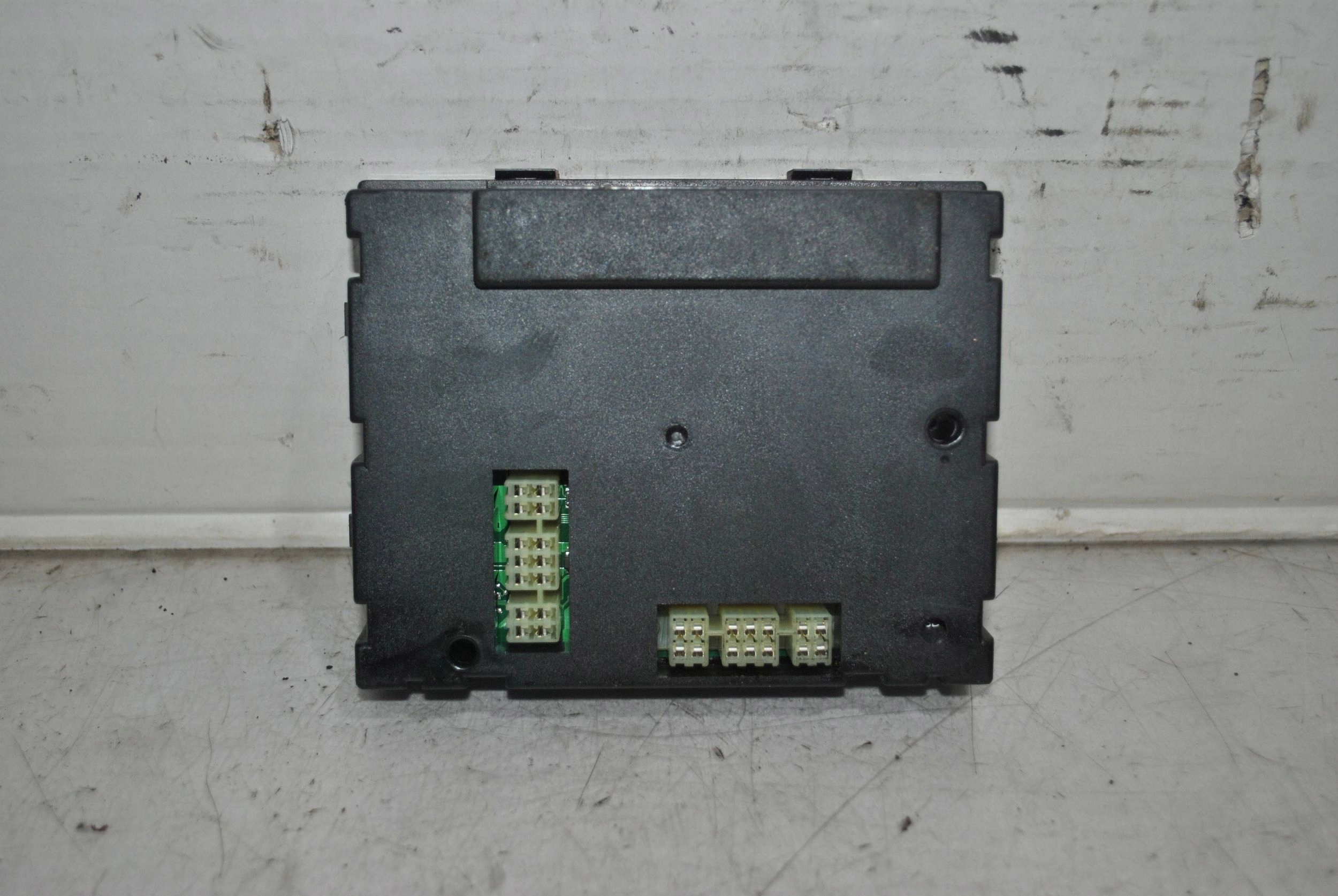 Comfort Module Control Unit Land Rover Freelander I 53070143A YWC500210