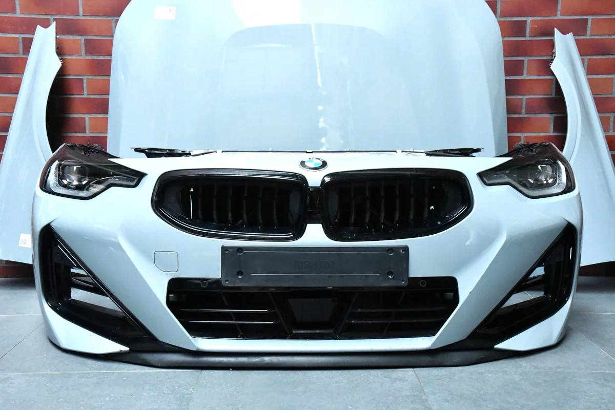 BMW 2 G42 M-Paketti M240iX etupaneeli