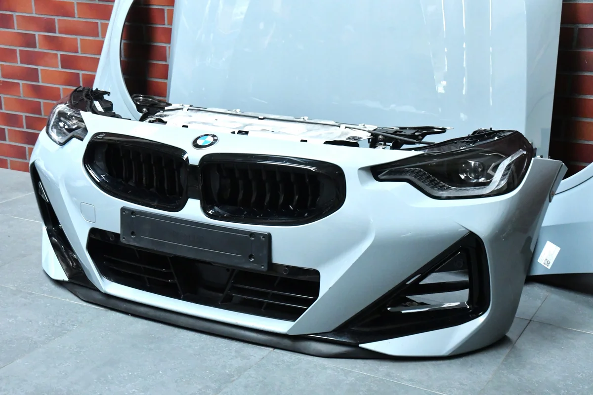 BMW 2 G42 M-Paketti M240iX etupaneeli image 3