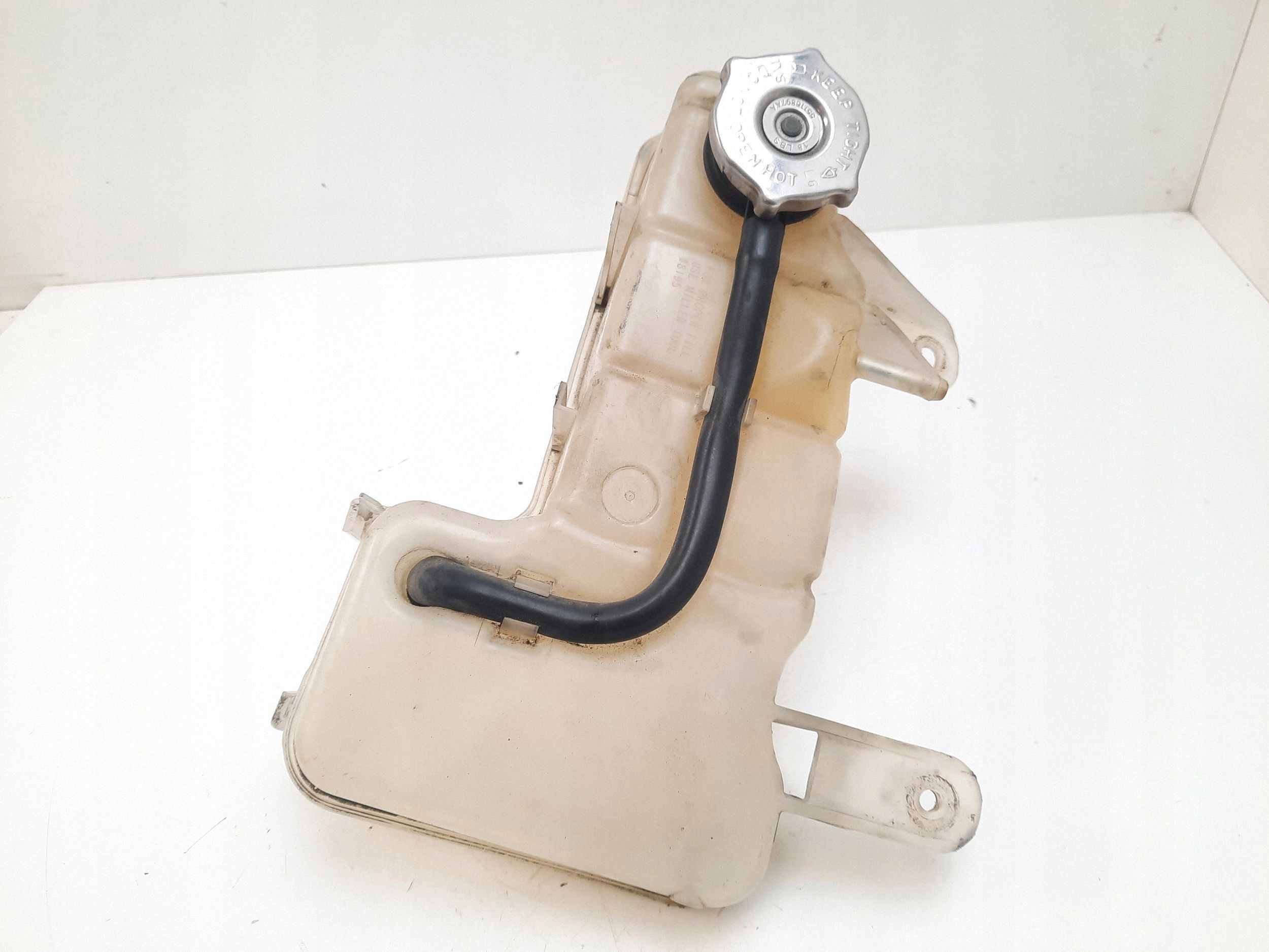 Chrysler expansionsbehållarlock OEM 04596466AF image 5