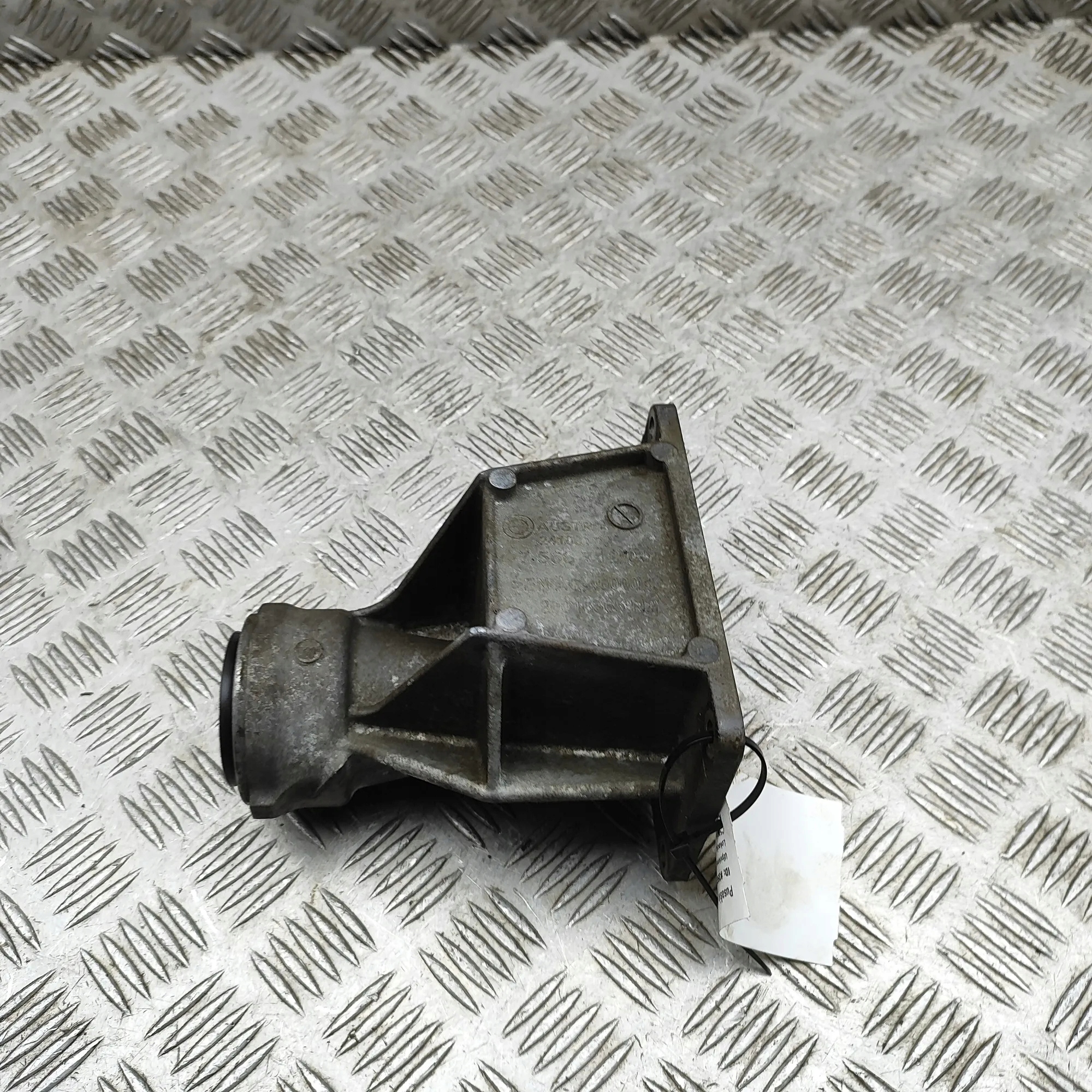 BMW X5 F15 Half Koppeling As 7568712 image 2