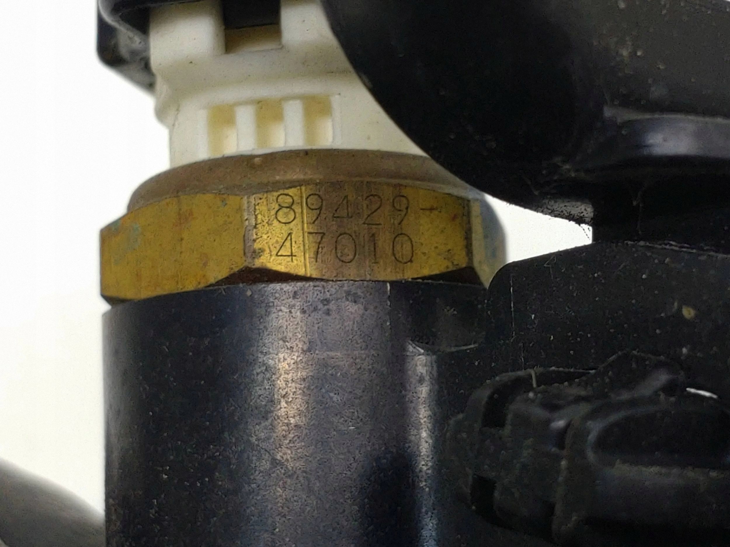 Sensor Temperatura Líquido Refrigerante OEM 8942947010 image 7