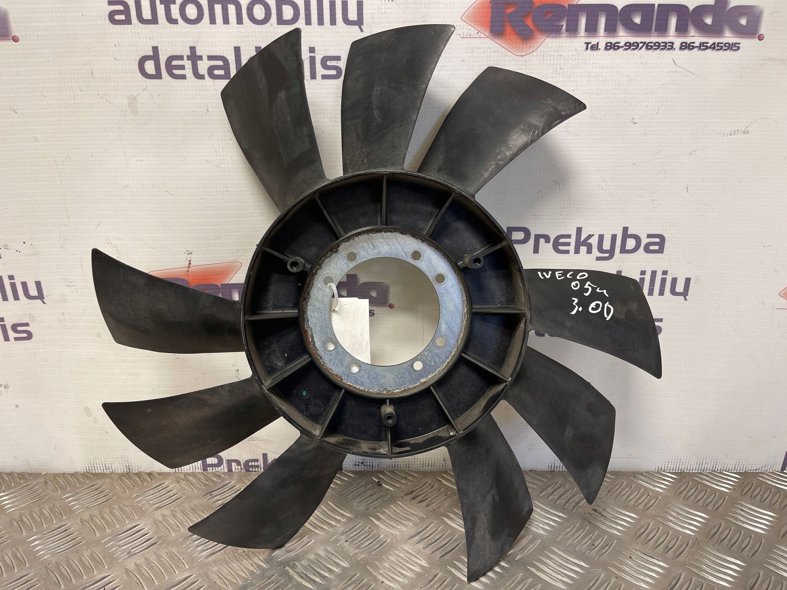Iveco Daily MK3 Kylarfläktblad OEM 504108306 image 2