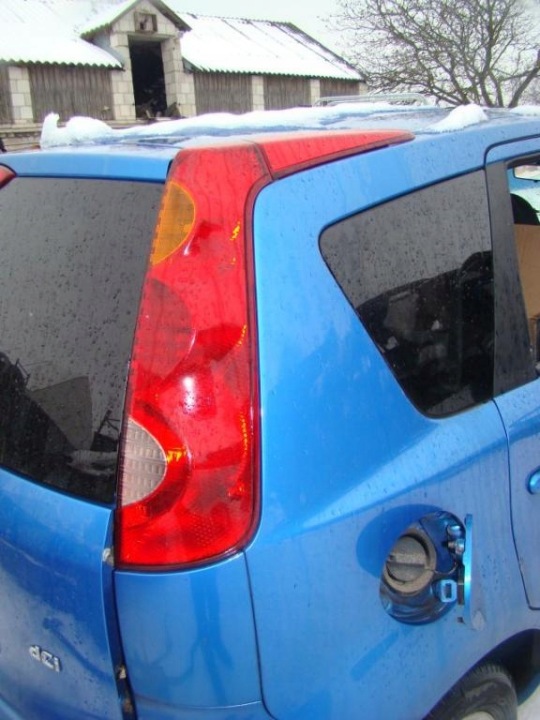 Nissan Note E11 achterlicht rechts origineel
