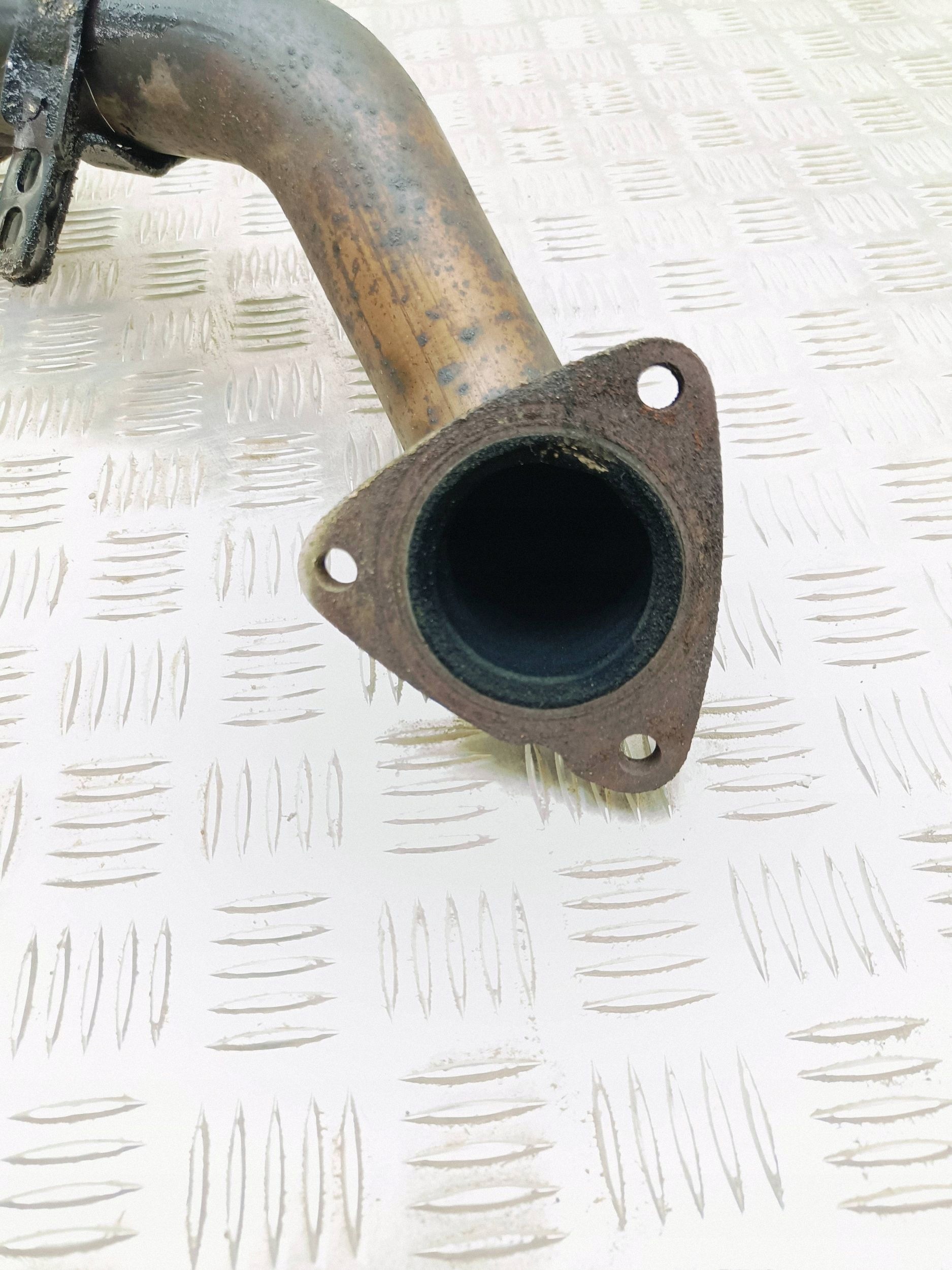 Abrazadera de escape Opel Zafira B OEM RPG31215 - Usado image 5