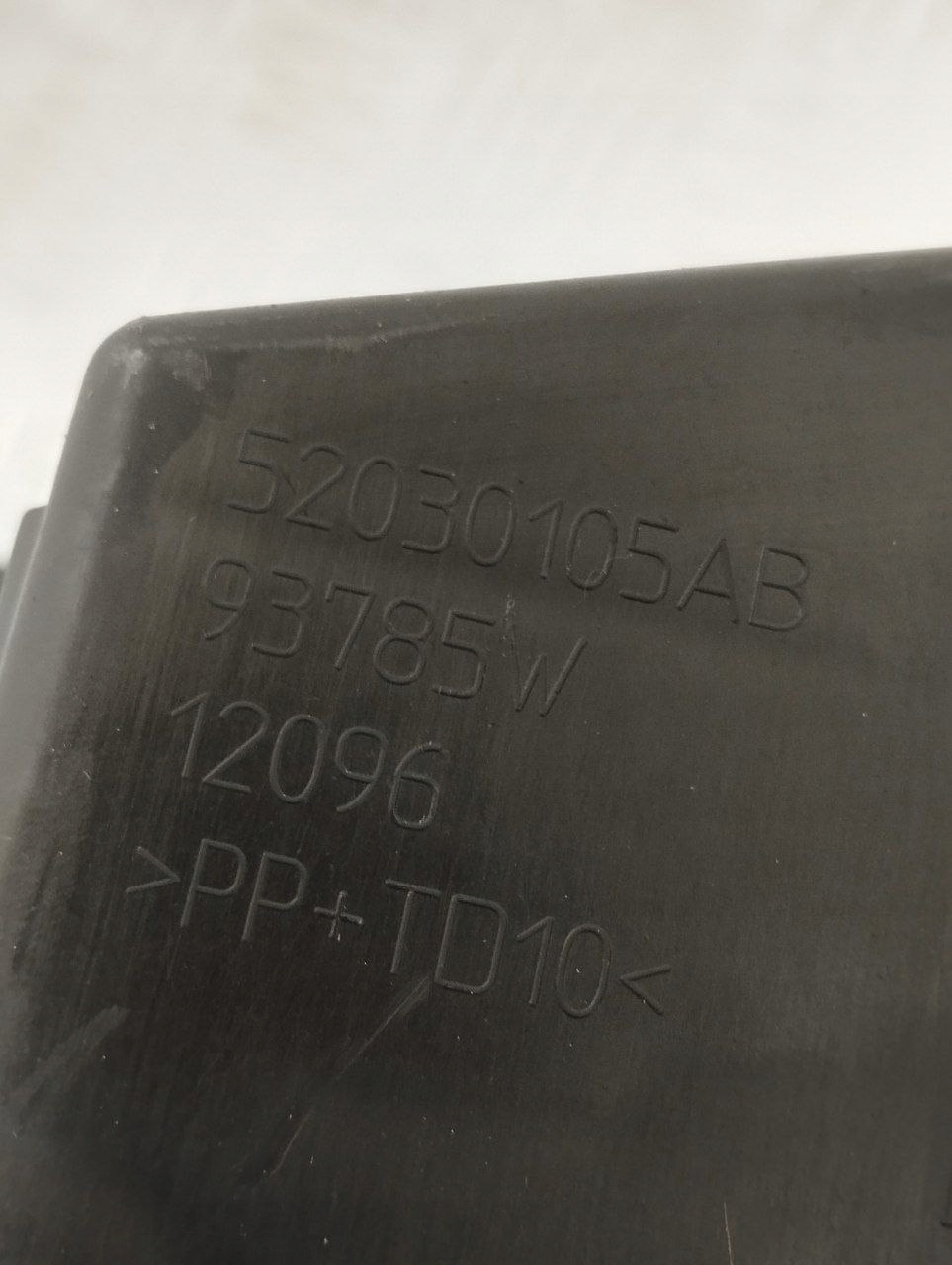 Électrovanne Chrysler Pacifica 2018 52030105AB image 7