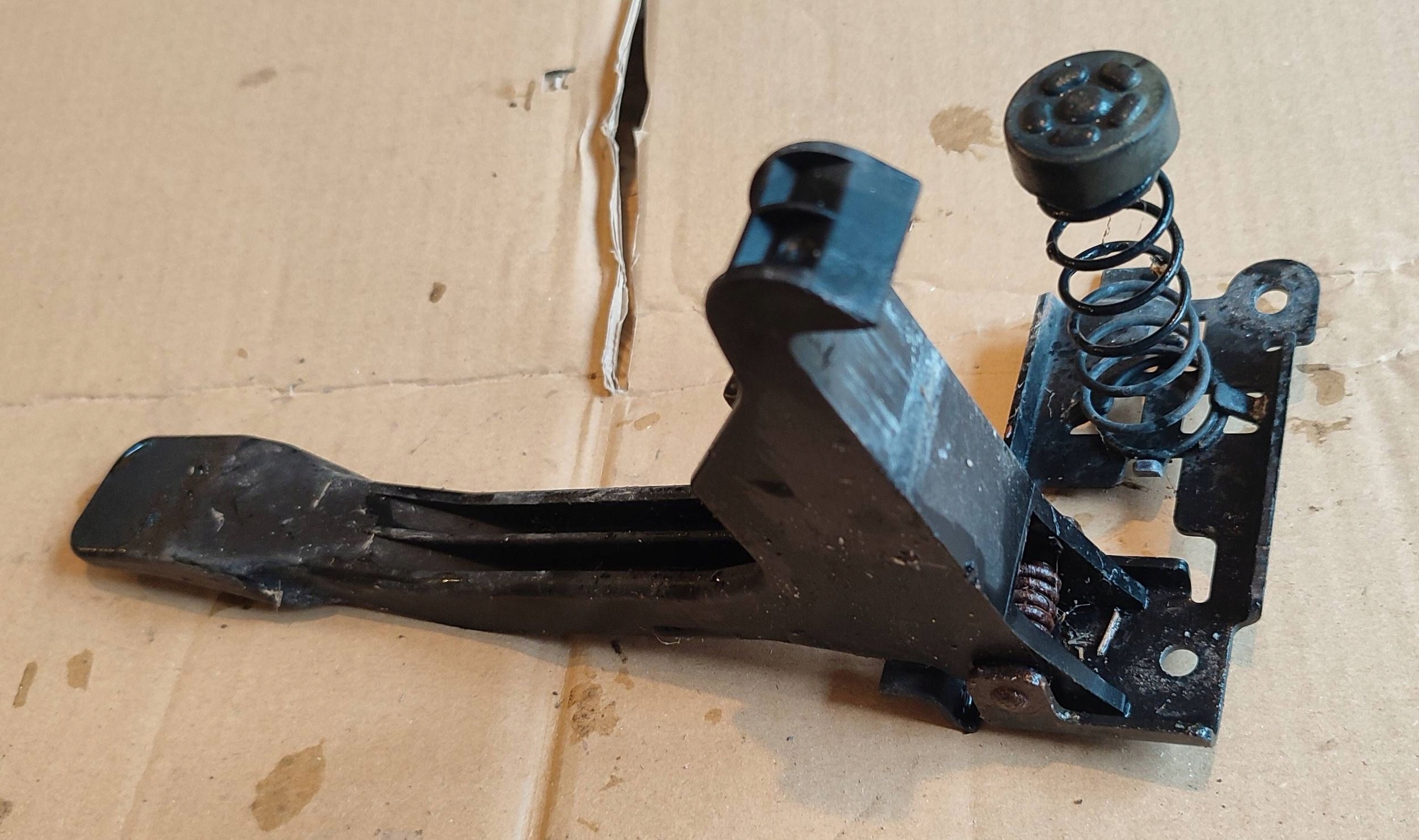 Fecho capô trava gancho RENAULT MEGANE III 3 2008-2012 org 656030006R image 2