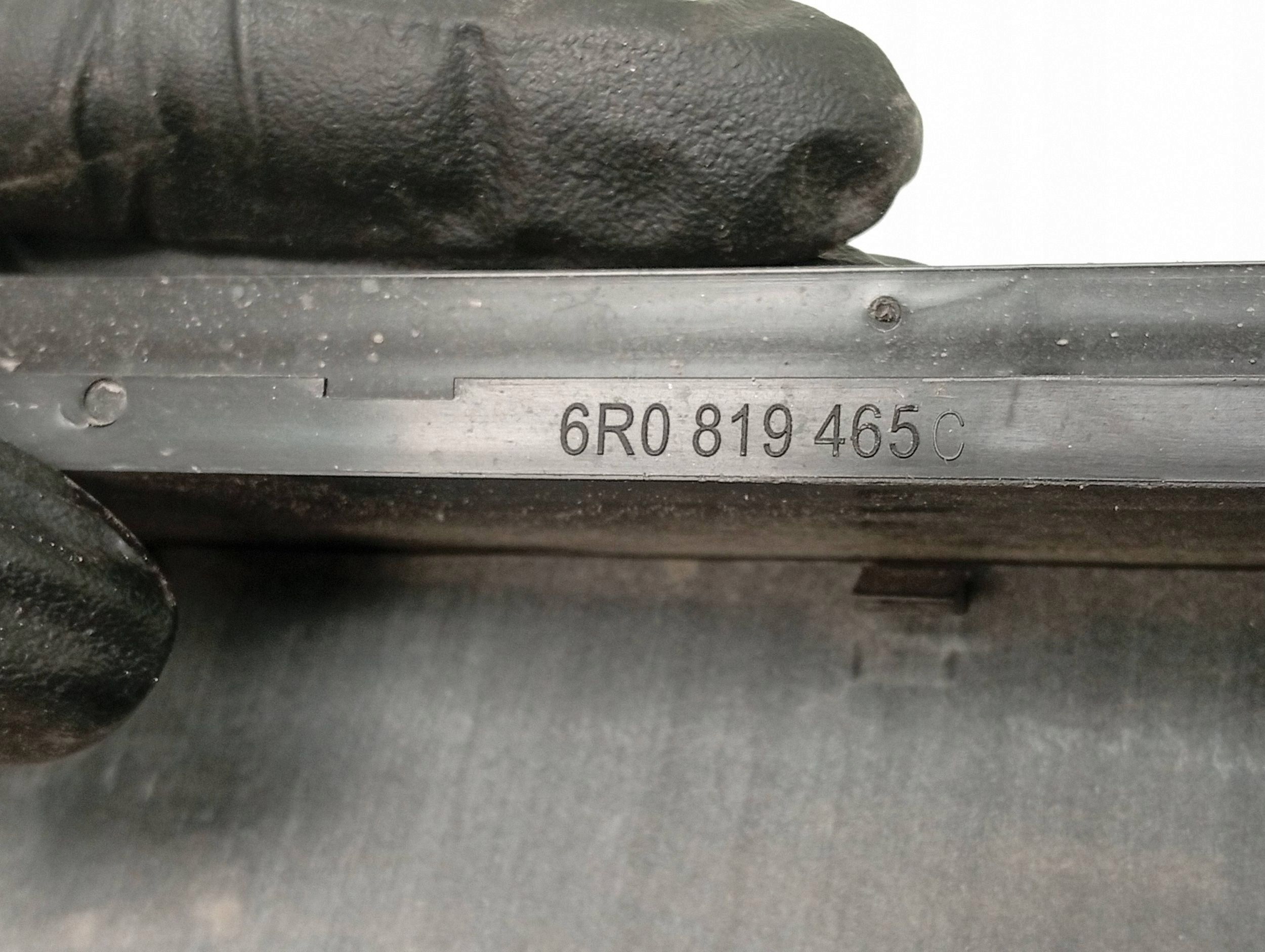 Skoda Octavia Mk4 Heckschürze Lüftungsgitter OEM 6R0819465C image 4