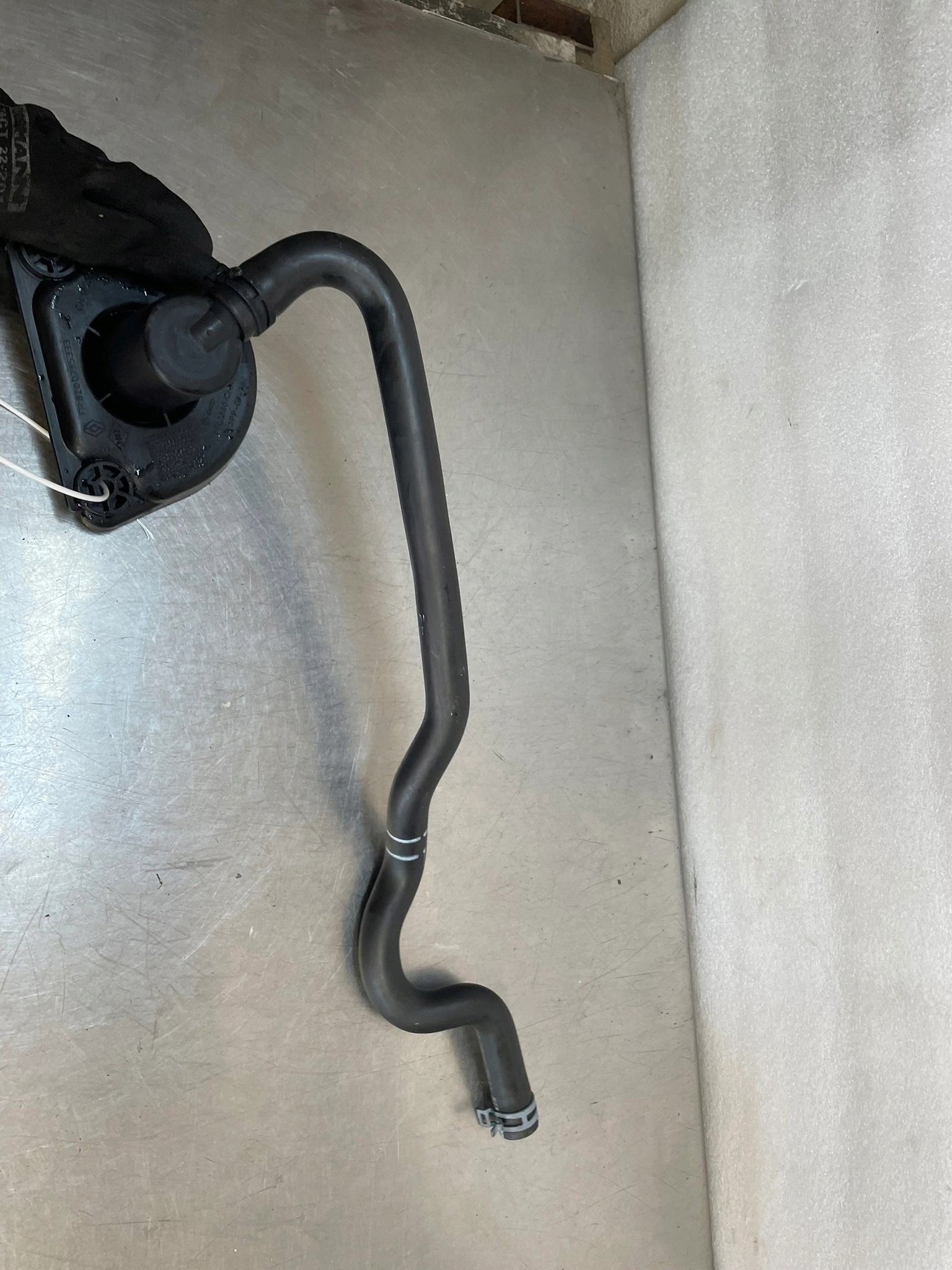 Öl-Einfüllstutzen Nissan NV300 OEM 8200795333 image 6