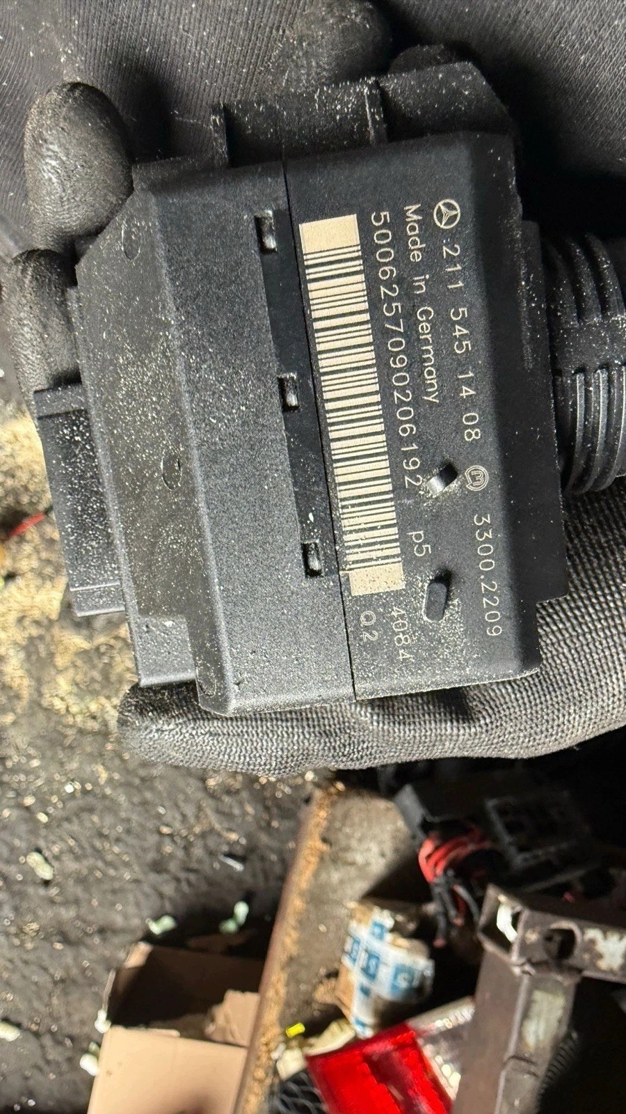 Mercedes-Benz käynnistyskytkin OEM A2115451408