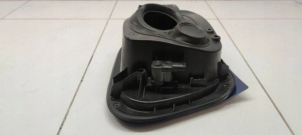 Tanklock OEM 13461777 för Opel Crossland X image 3