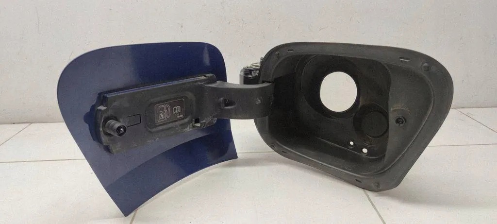 Tanklock OEM 13461777 för Opel Crossland X image 4