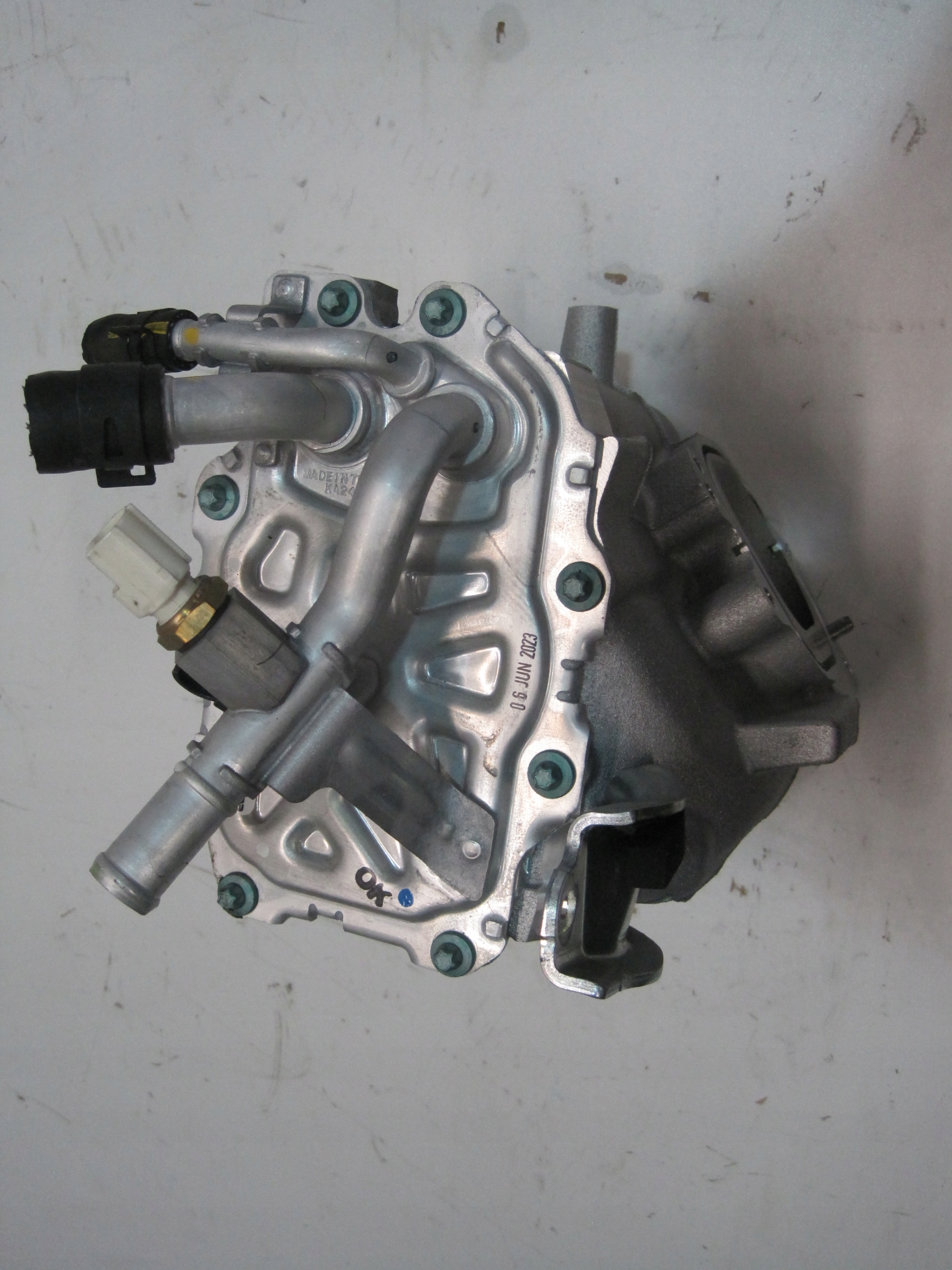 Radiatore carburante Mazda 3 IV 2.0 Hybrid HF01-13565C image 2