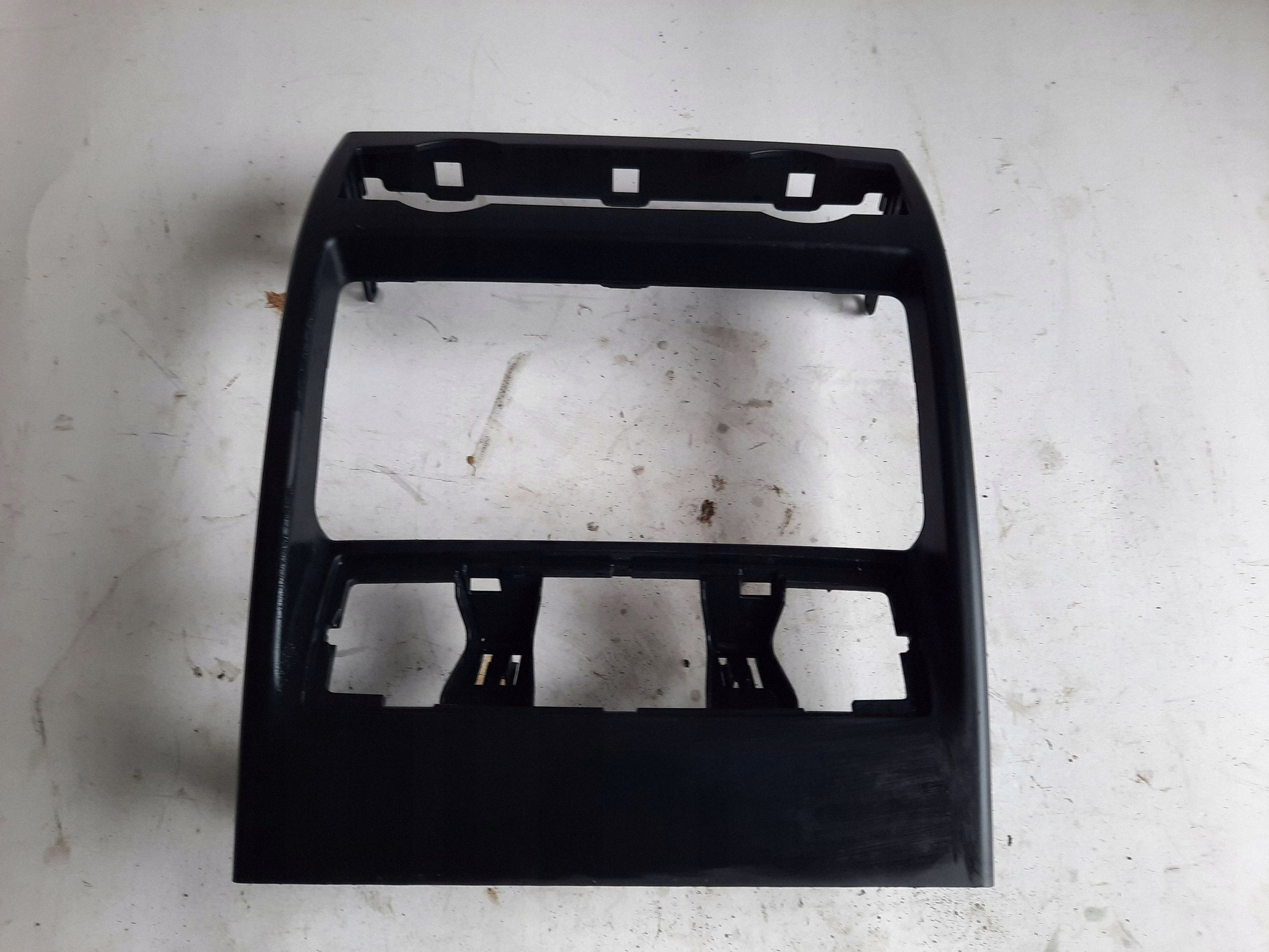BMW X6 E71 5166954957 Rear Ashtray Frame image 2