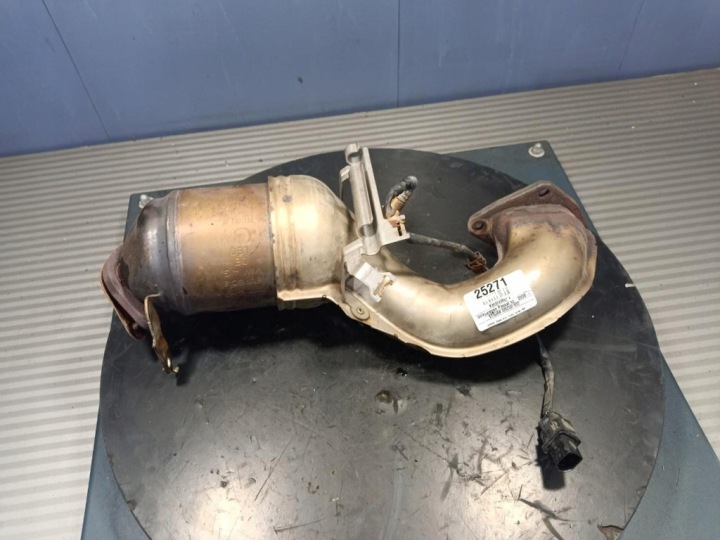 Catalytic Converter 7N0131701A - VW Passat B7 CC 1.4 TSI