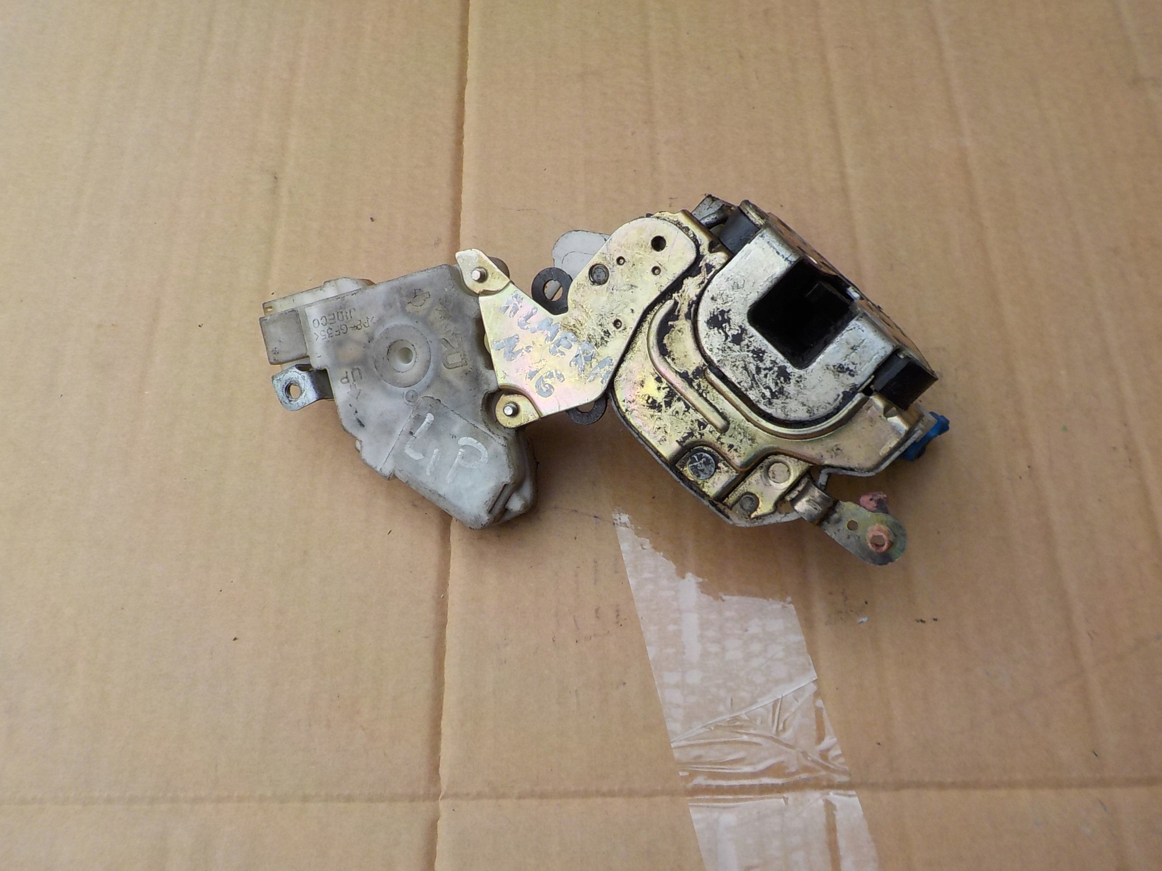 Türschloss links vorne Nissan Almera N16 2004 image 2