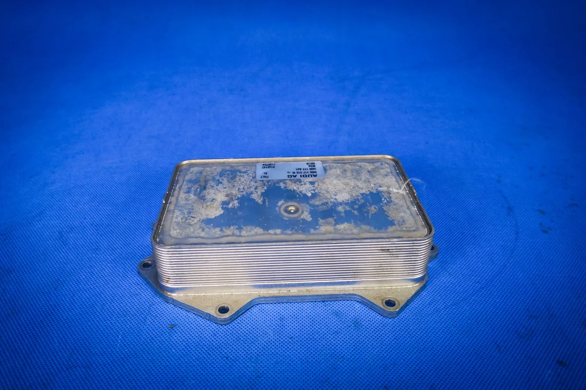Audi S4 S5 8W 3.0TFSI Radiador de Óleo 06M117015M