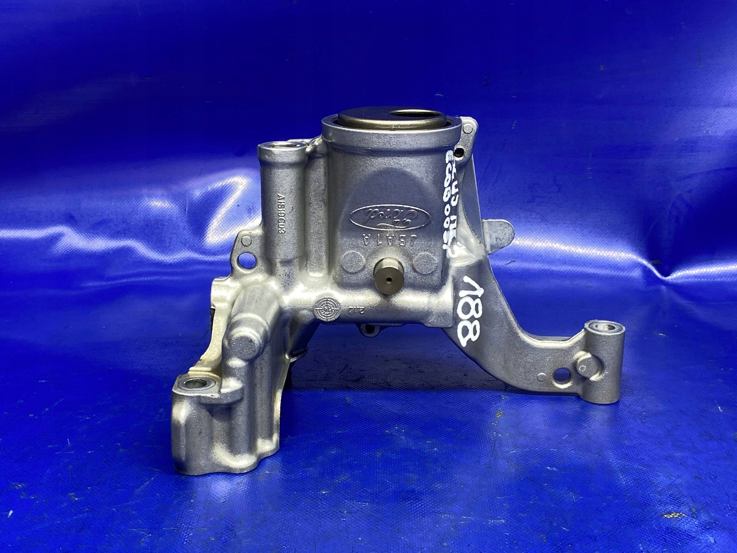 Bomba de aceite Ford OE CM5G6600DC - Estado usado image 3
