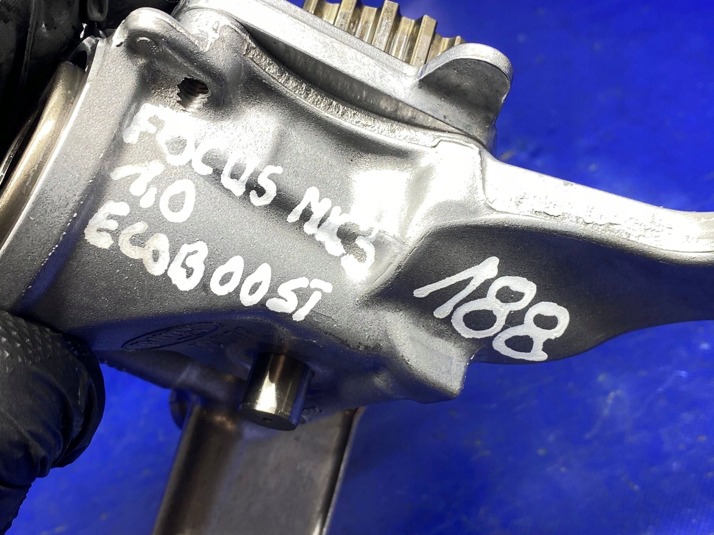 Bomba de aceite Ford OE CM5G6600DC - Estado usado image 10