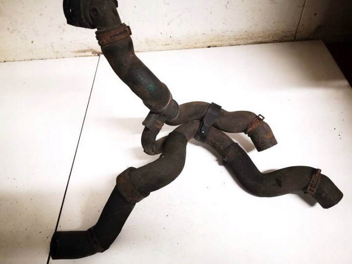 Volkswagen Golf Water Hose 2004 1.4L 1k0121049ba